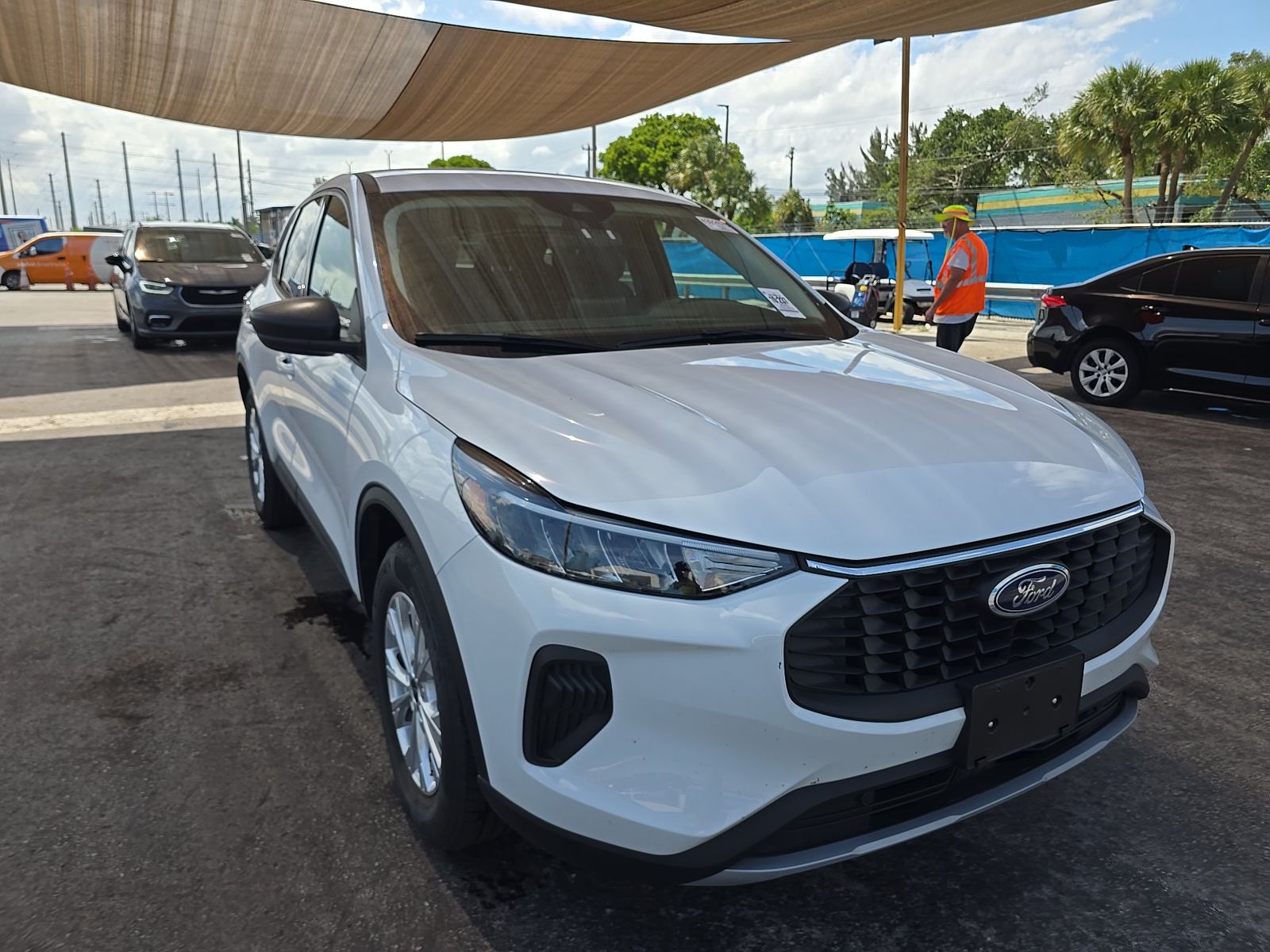 FORD ESCAPE - 4