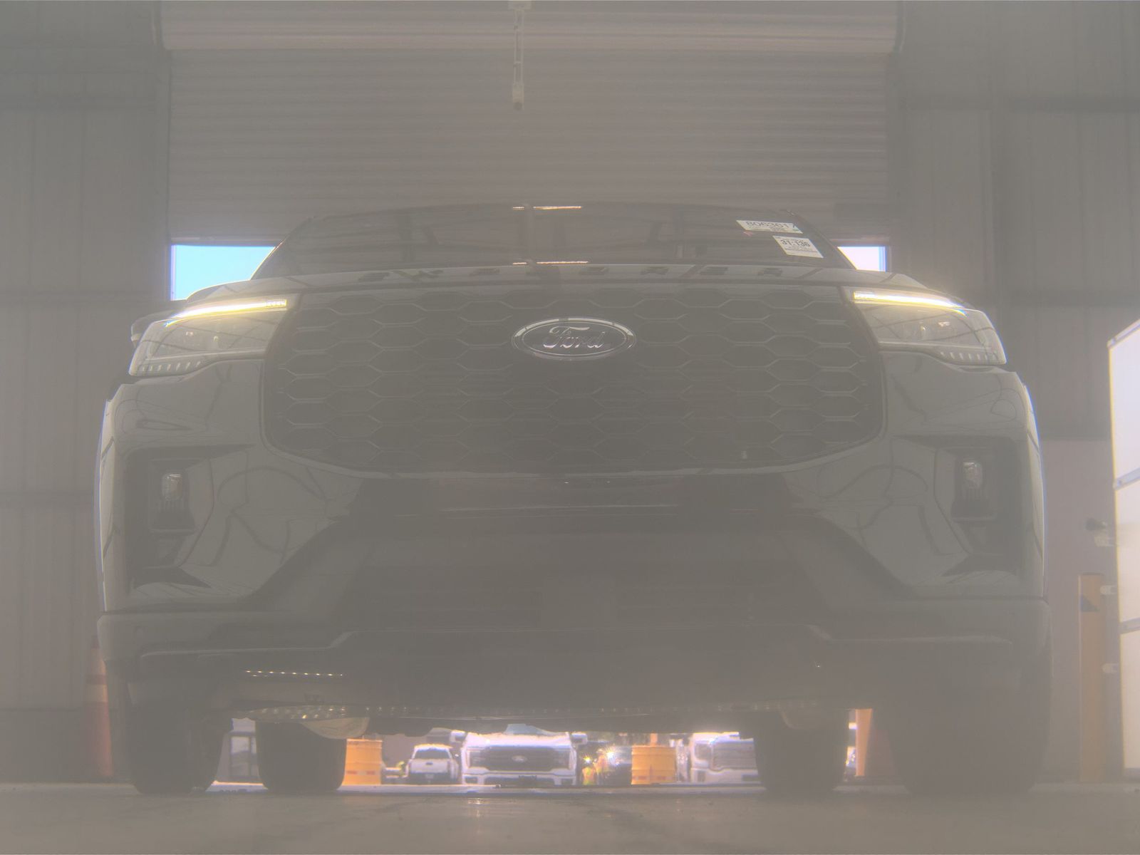 FORD EXPLORER - 4