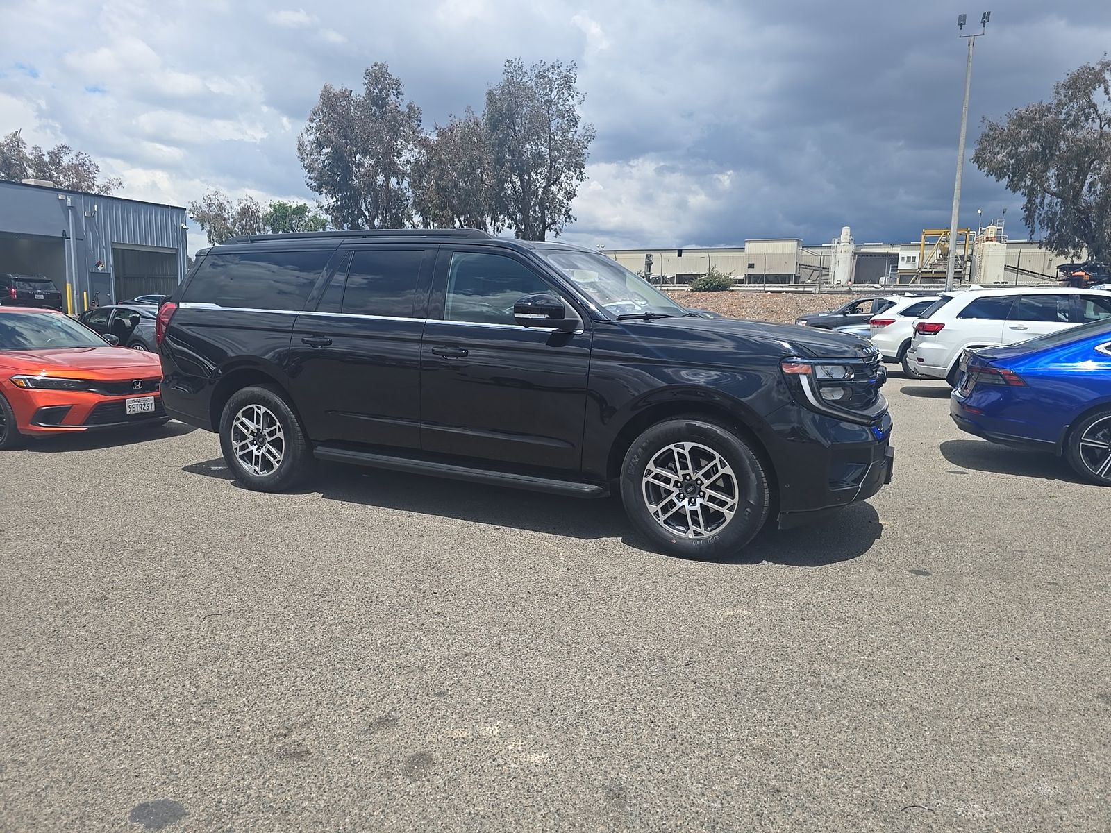 FORD EXPEDITION MAX - 4