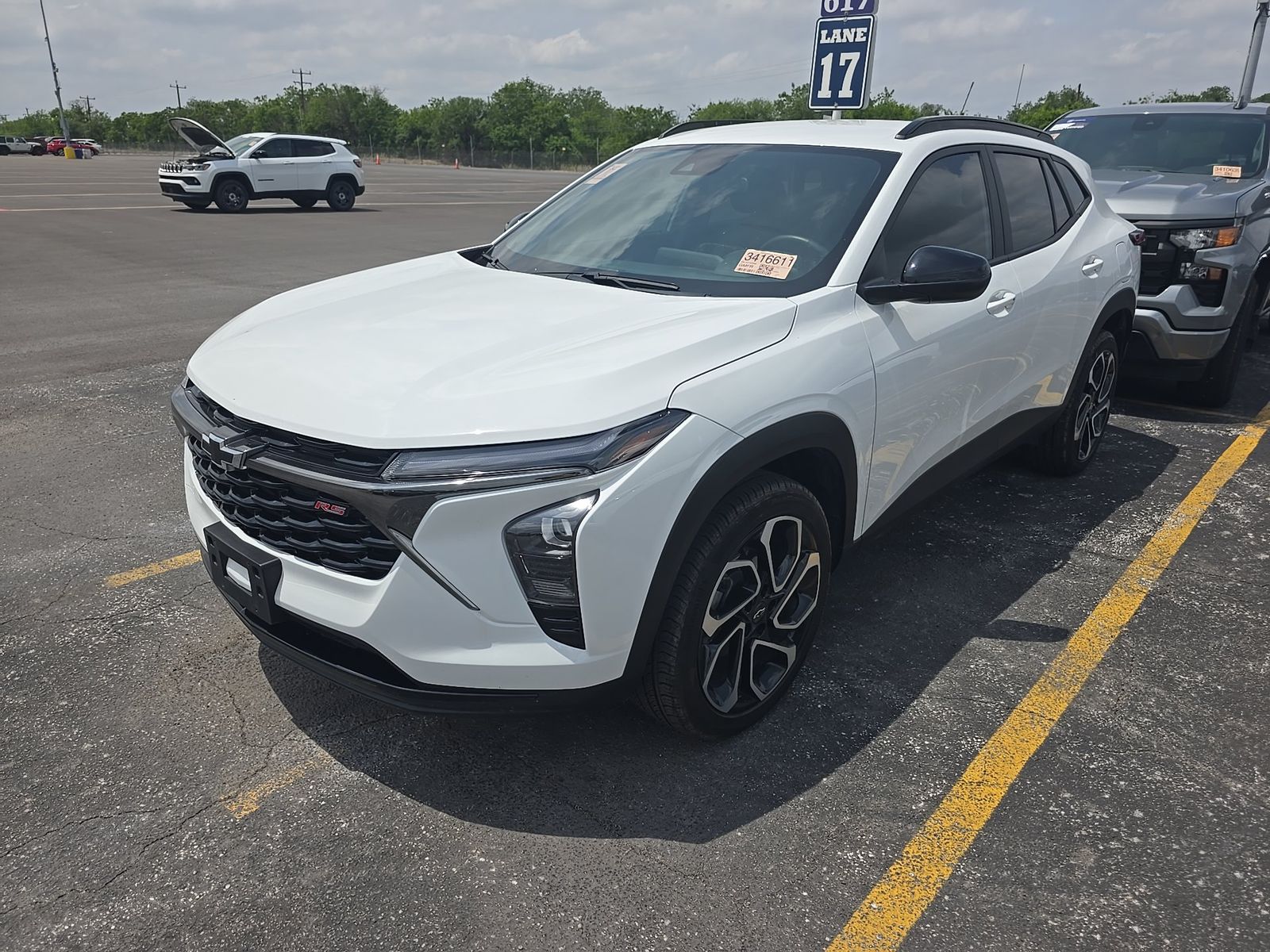 CHEVROLET TRAX - 1