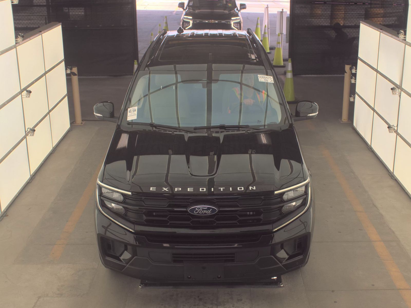 FORD EXPEDITION - 3