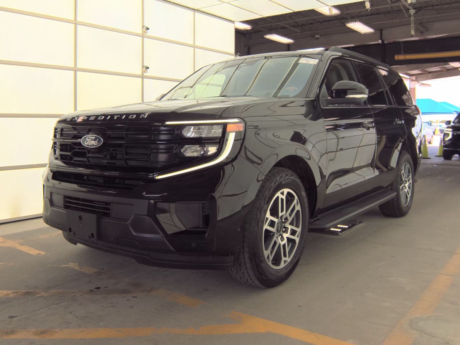 FORD EXPEDITION - 1