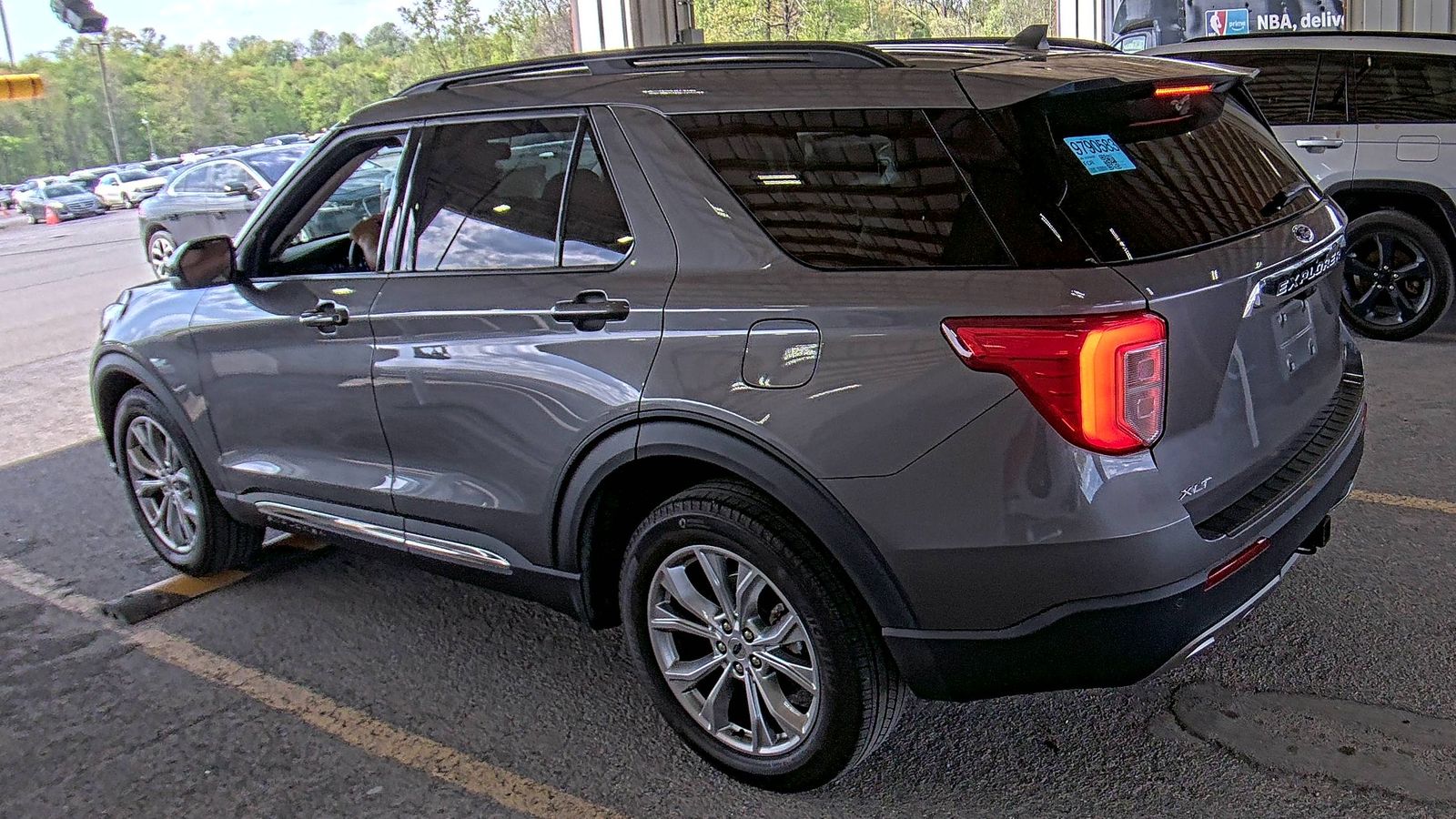 FORD EXPLORER - 7