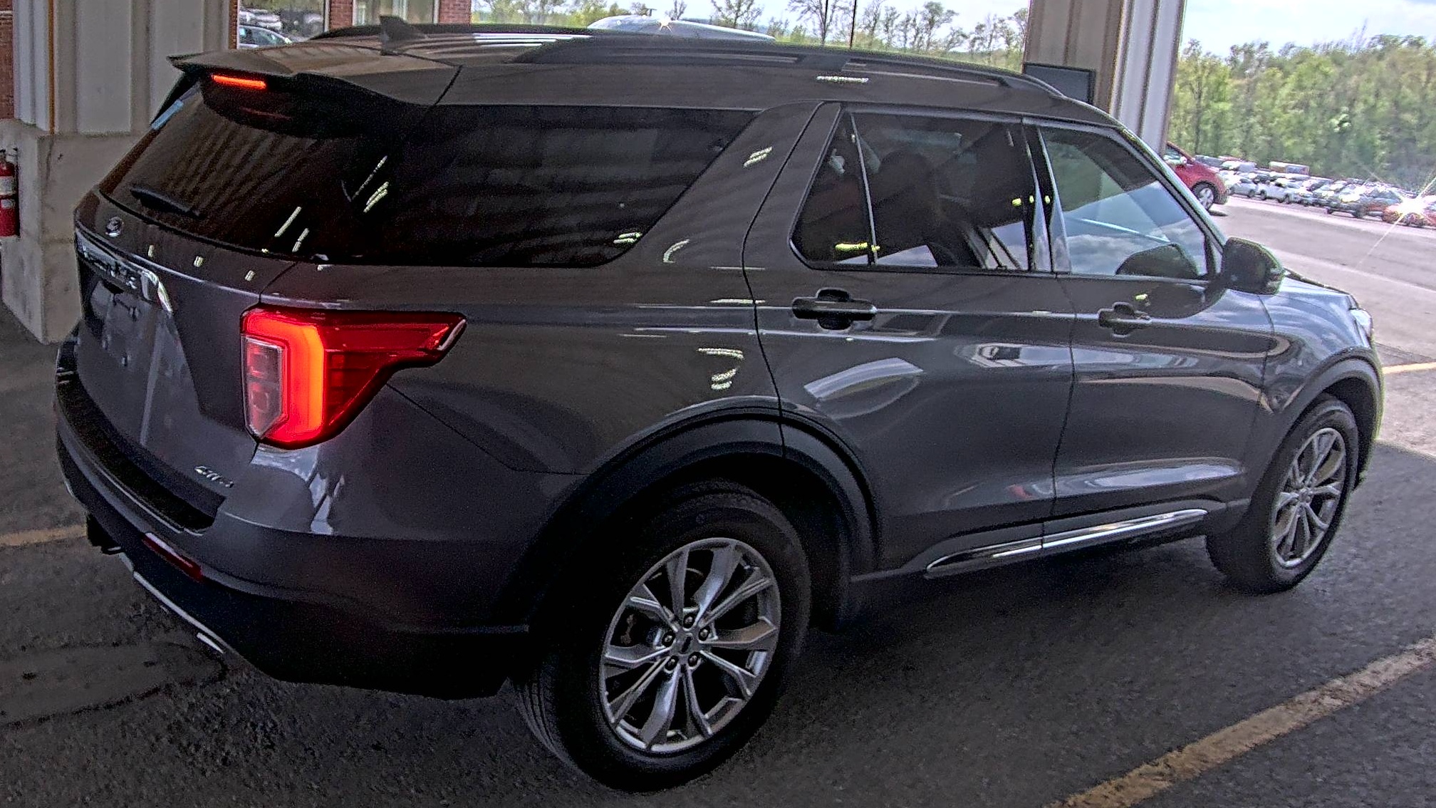 FORD EXPLORER - 5