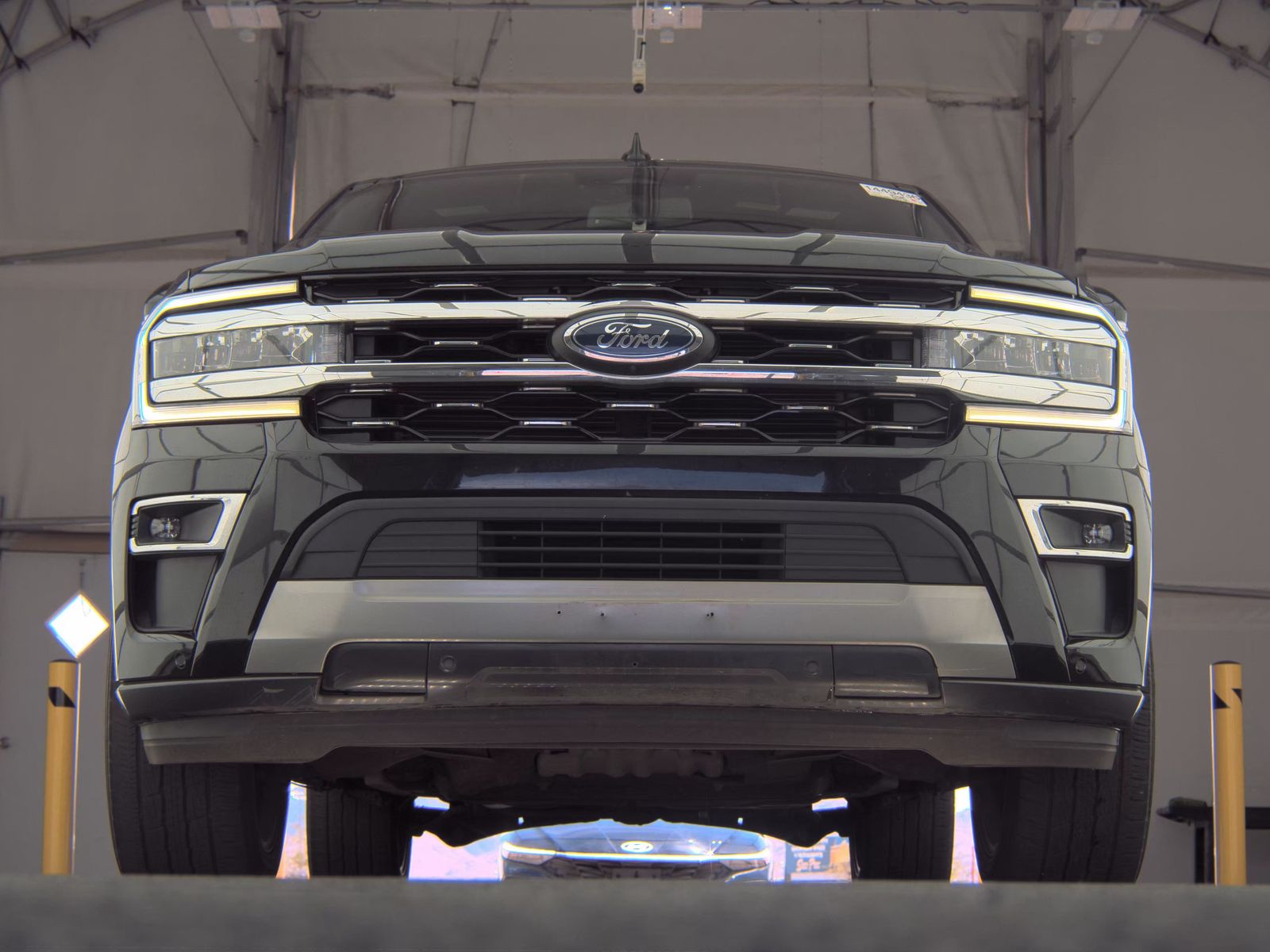 FORD EXPEDITION MAX - 4