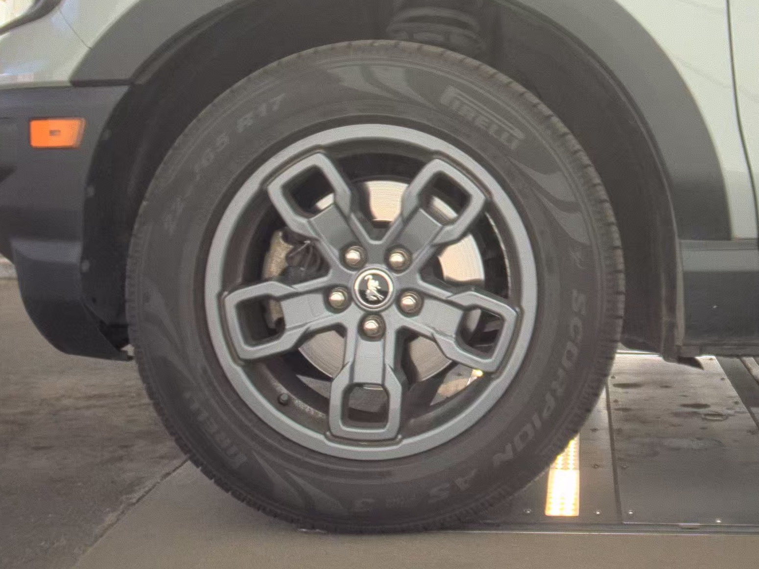FORD BRONCO SPORT - 10