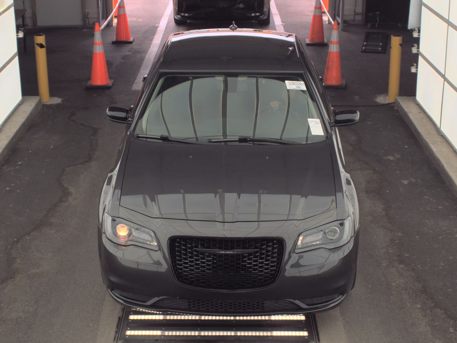 CHRYSLER 300 - 3