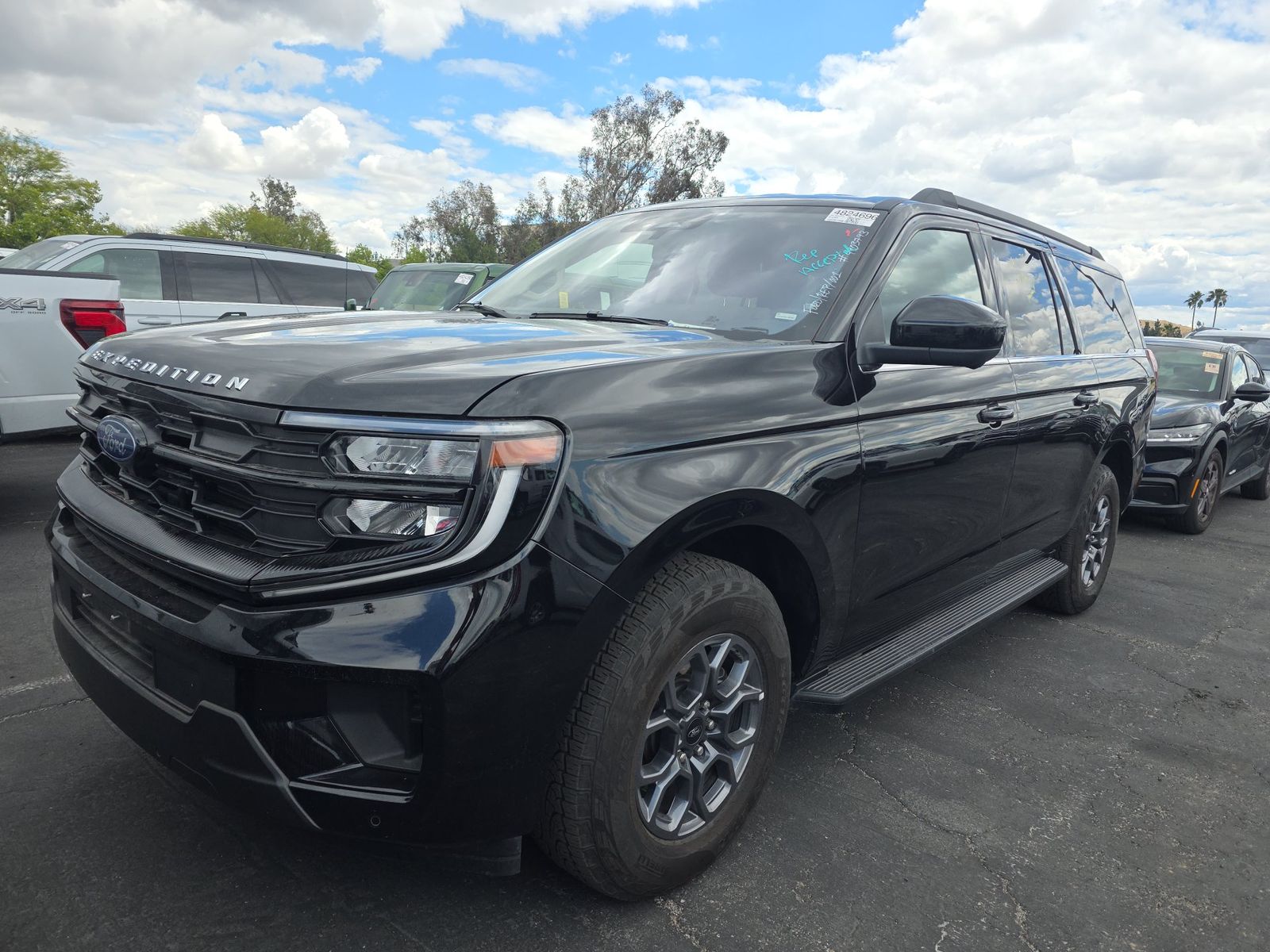 FORD EXPEDITION MAX - 1