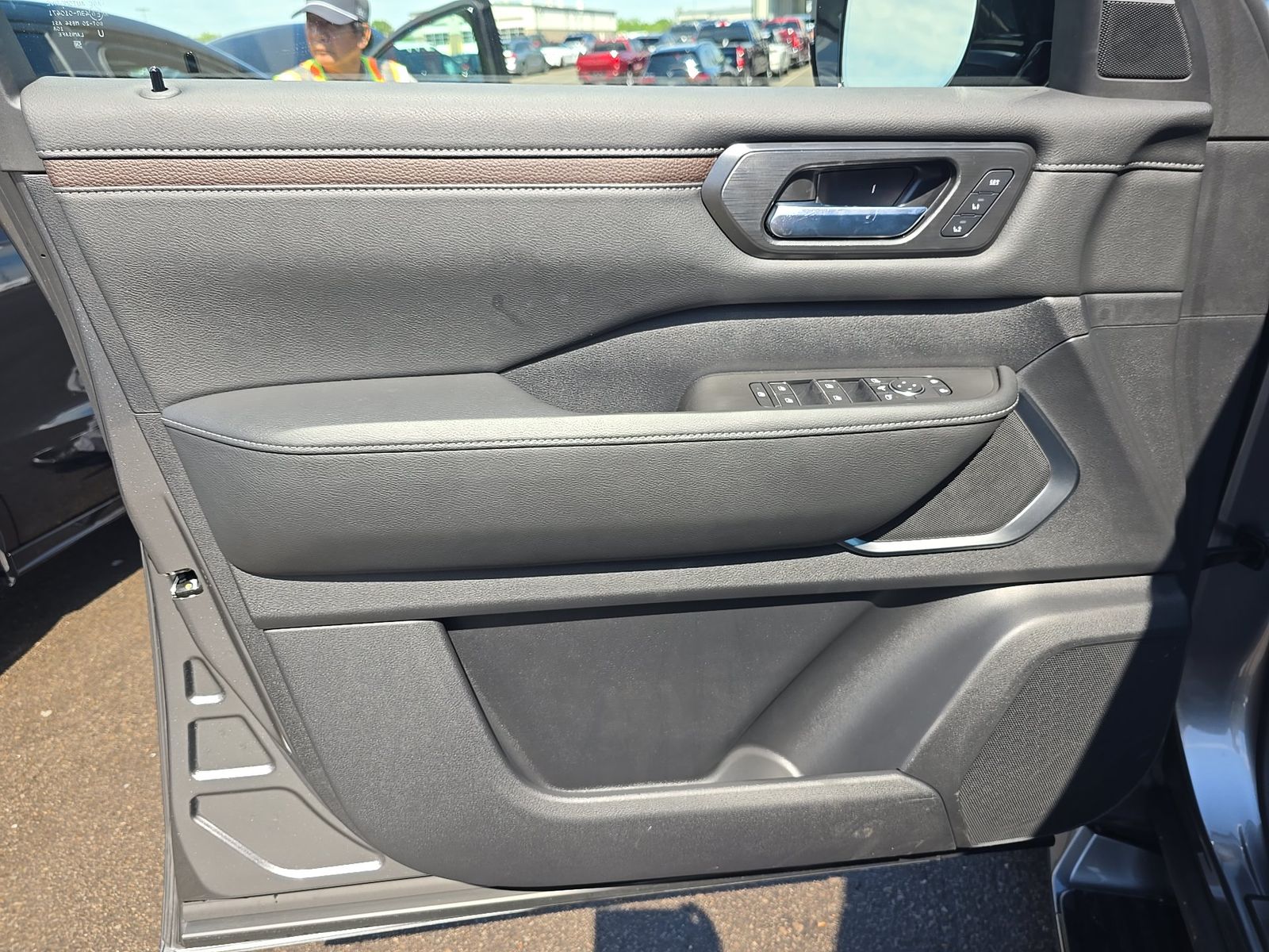 NISSAN ARMADA - 10