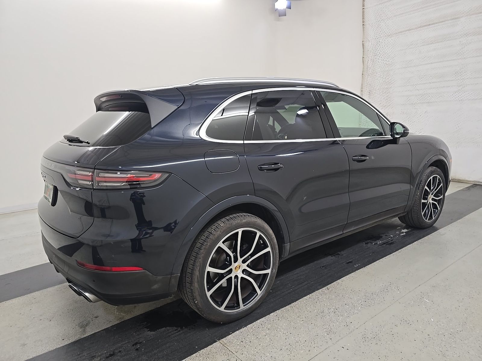 PORSCHE CAYENNE - 5
