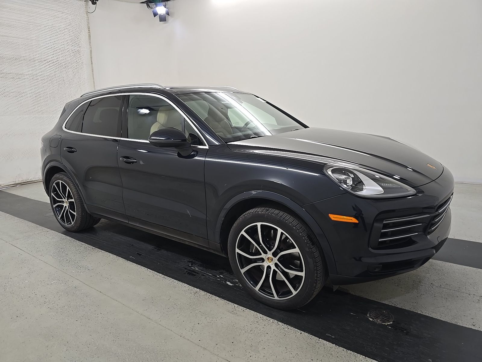 PORSCHE CAYENNE - 4