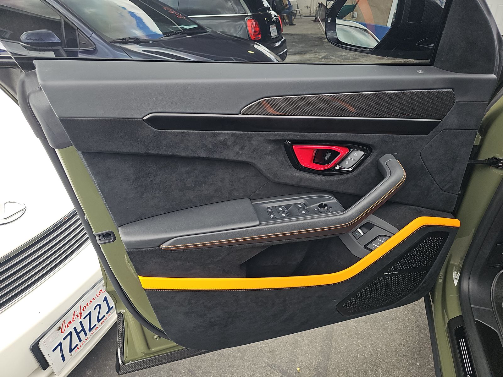 2023 Lamborghini Urus Performante AWD