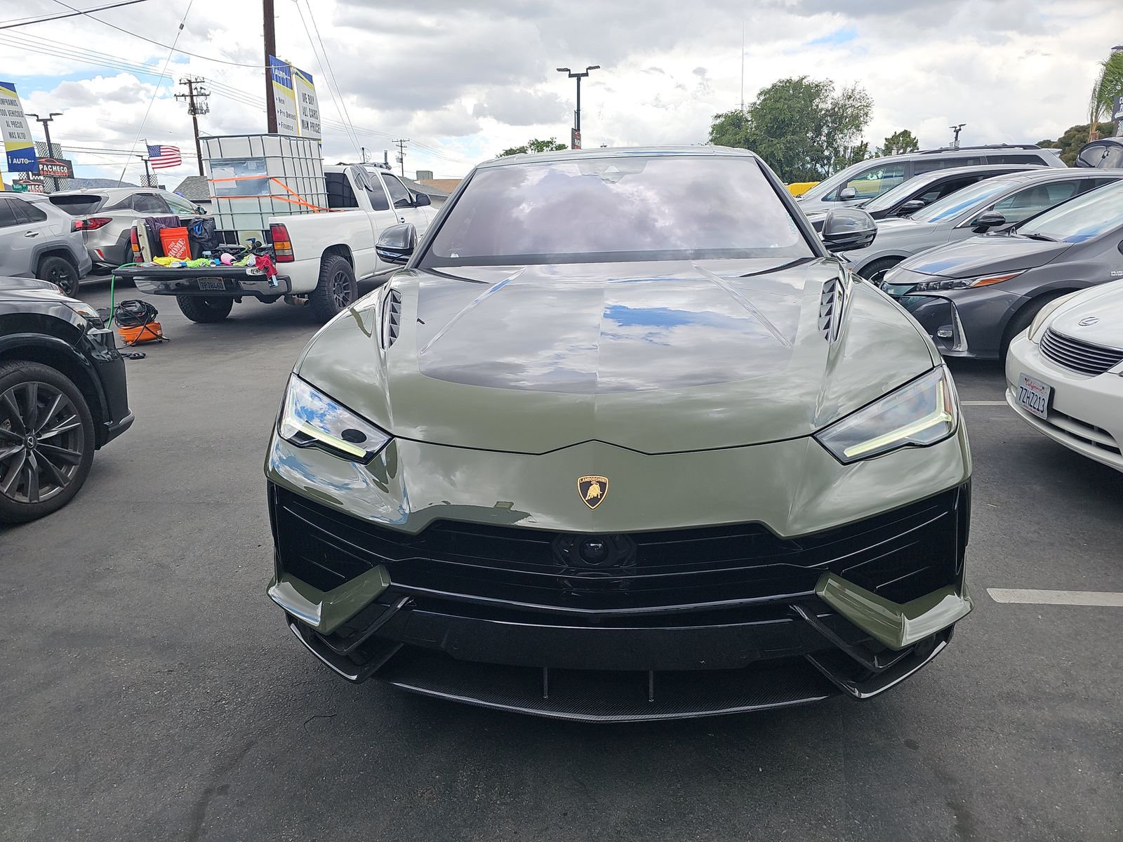 2023 Lamborghini Urus Performante AWD
