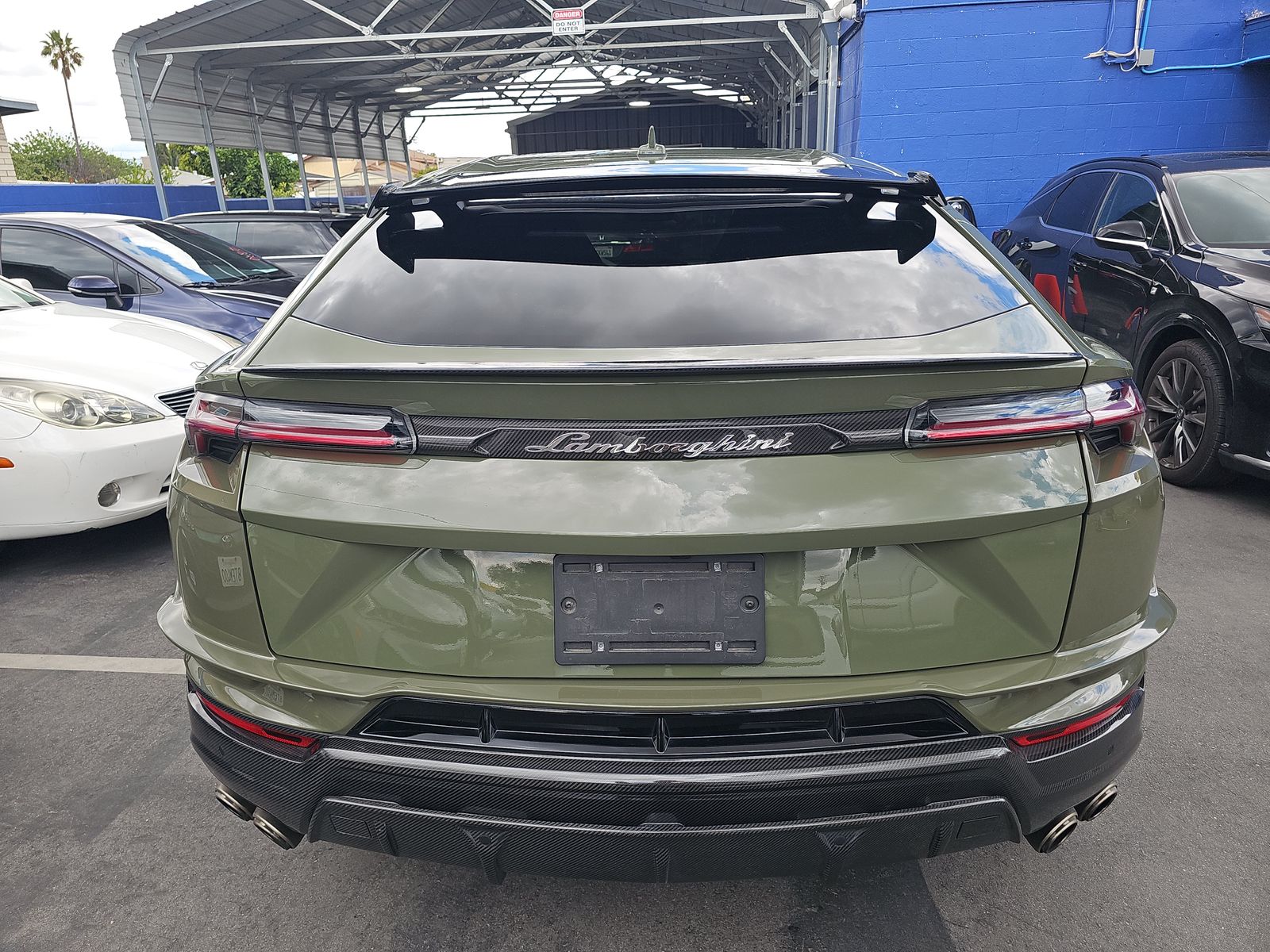 2023 Lamborghini Urus Performante AWD