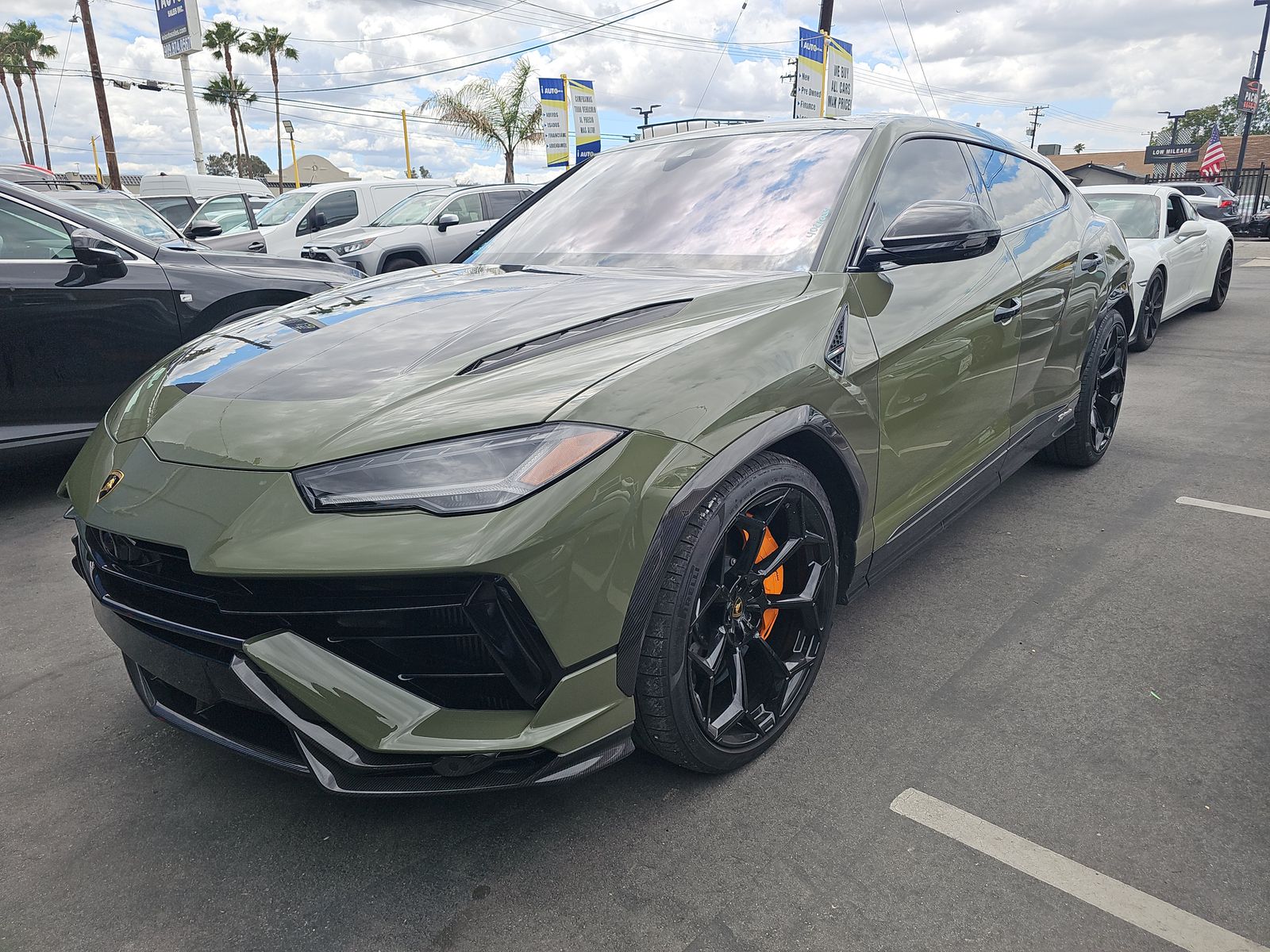 2023 Lamborghini Urus Performante AWD