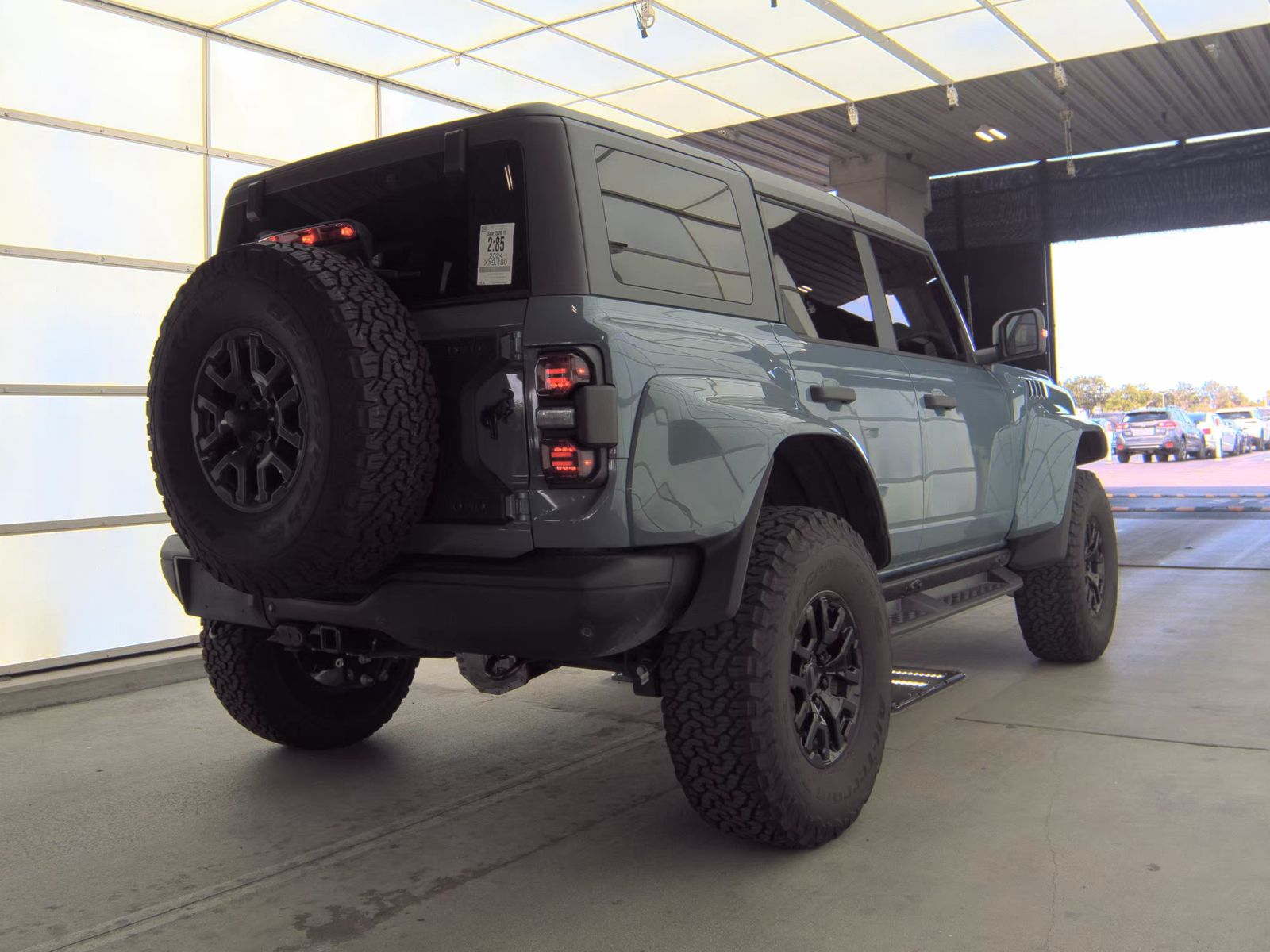 FORD BRONCO - 6