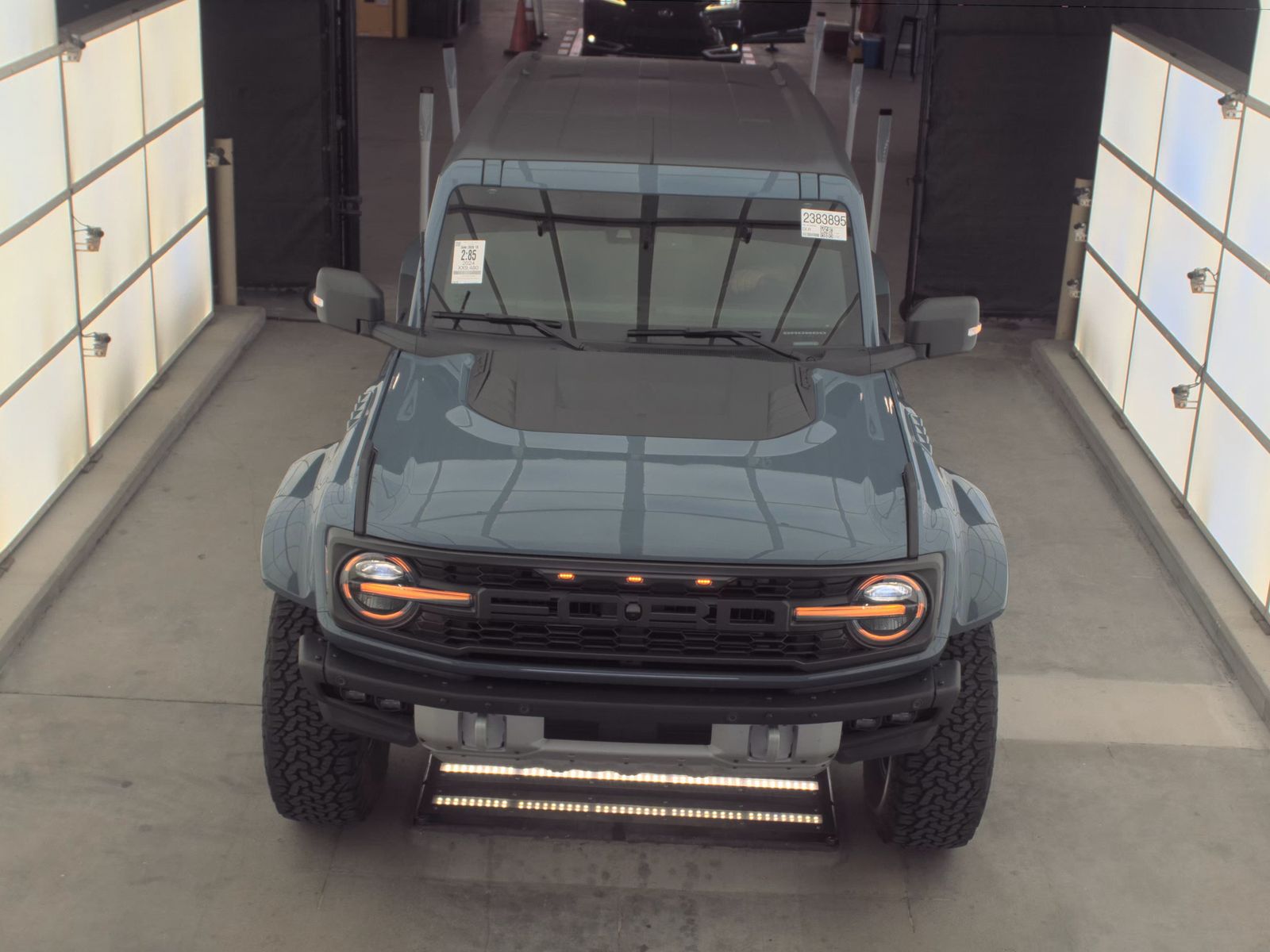 FORD BRONCO - 3