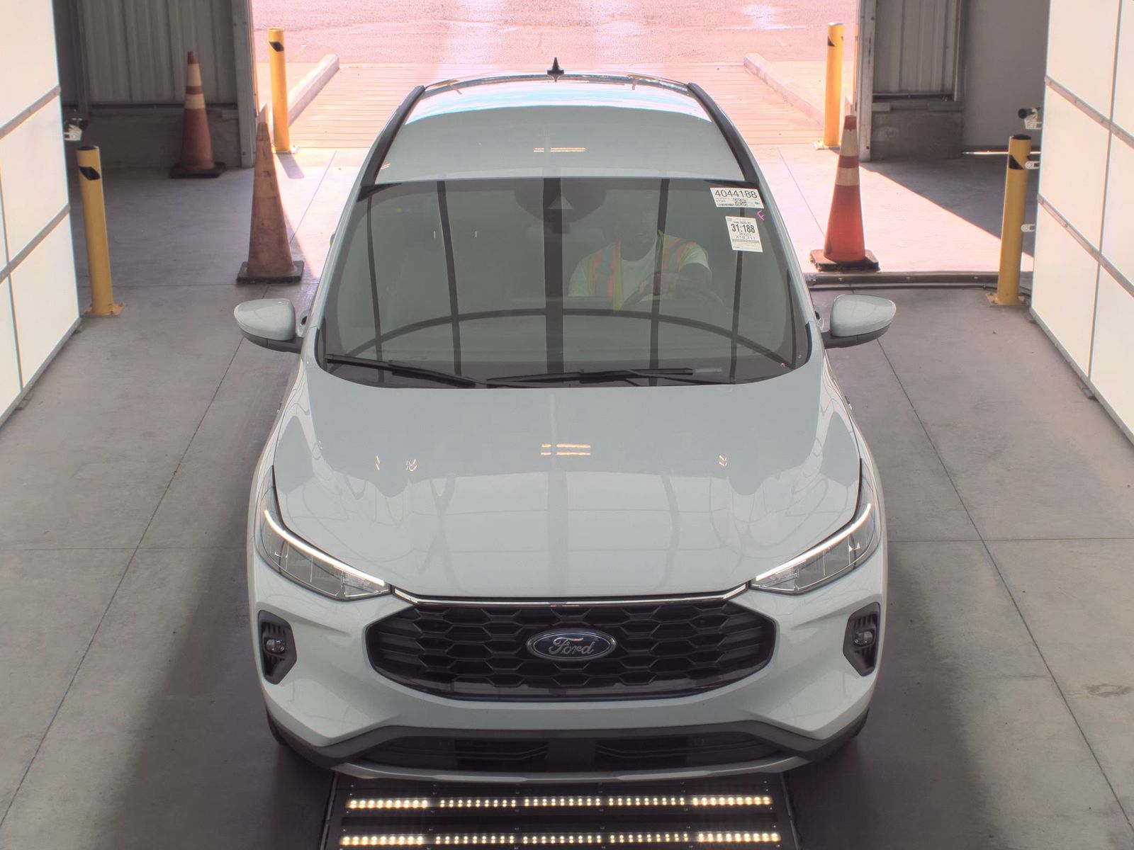 FORD ESCAPE - 3