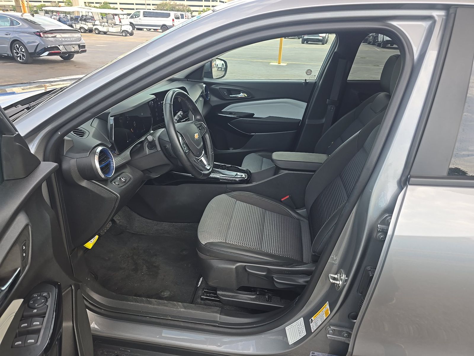 CHEVROLET TRAX - 8