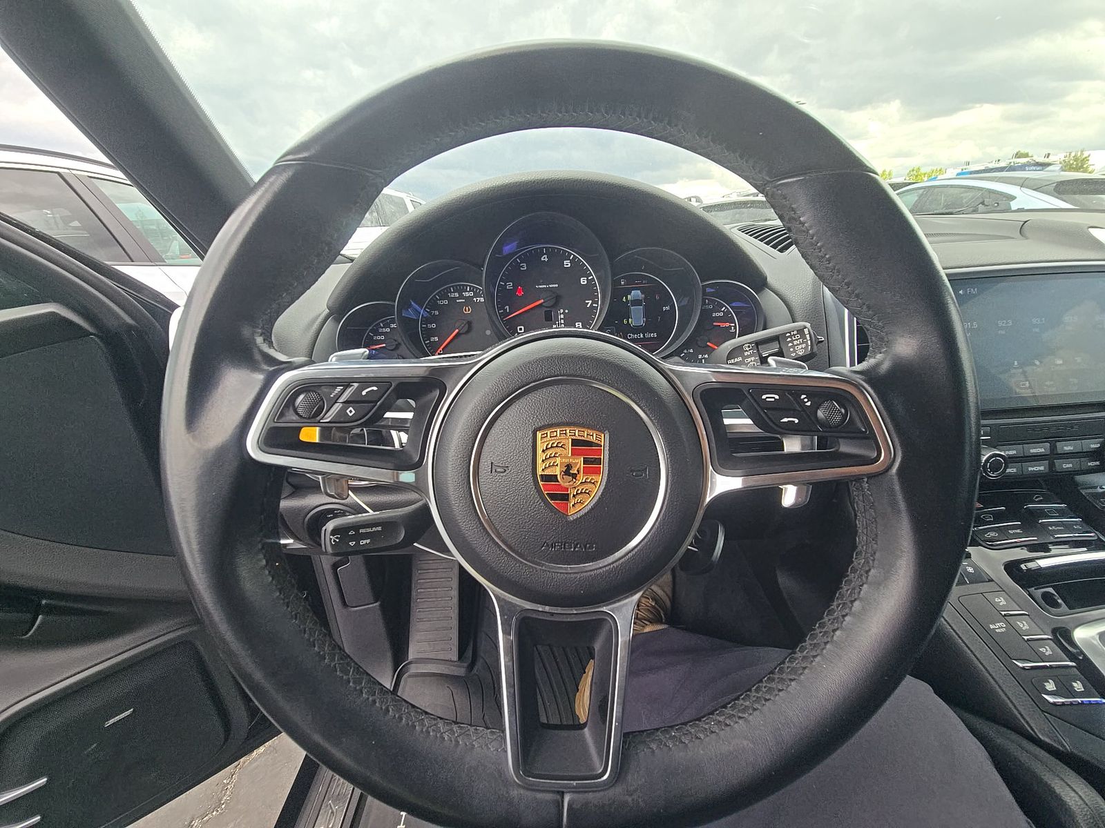 2017 Porsche Cayenne Platinum Edition AWD