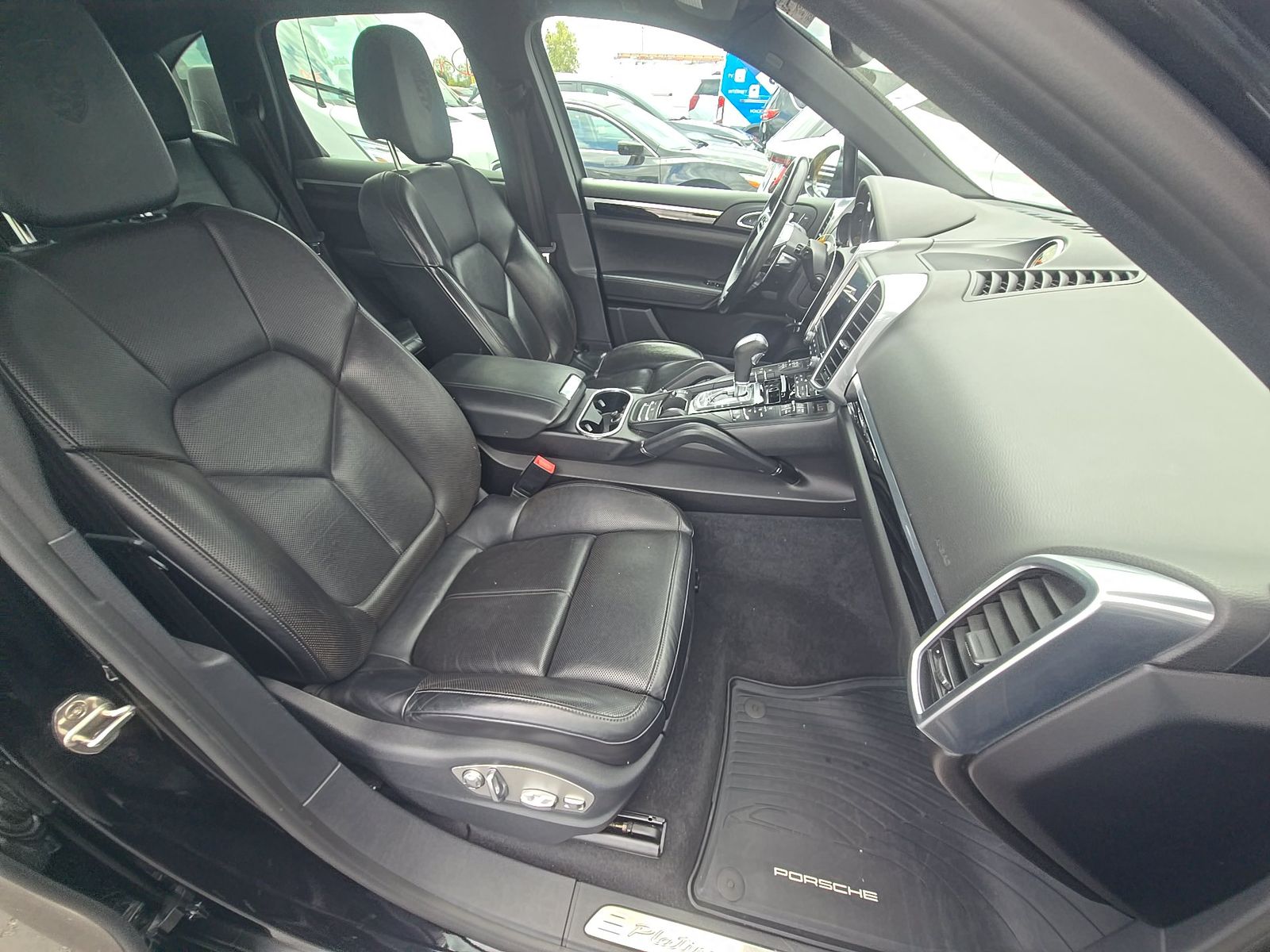 2017 Porsche Cayenne Platinum Edition AWD