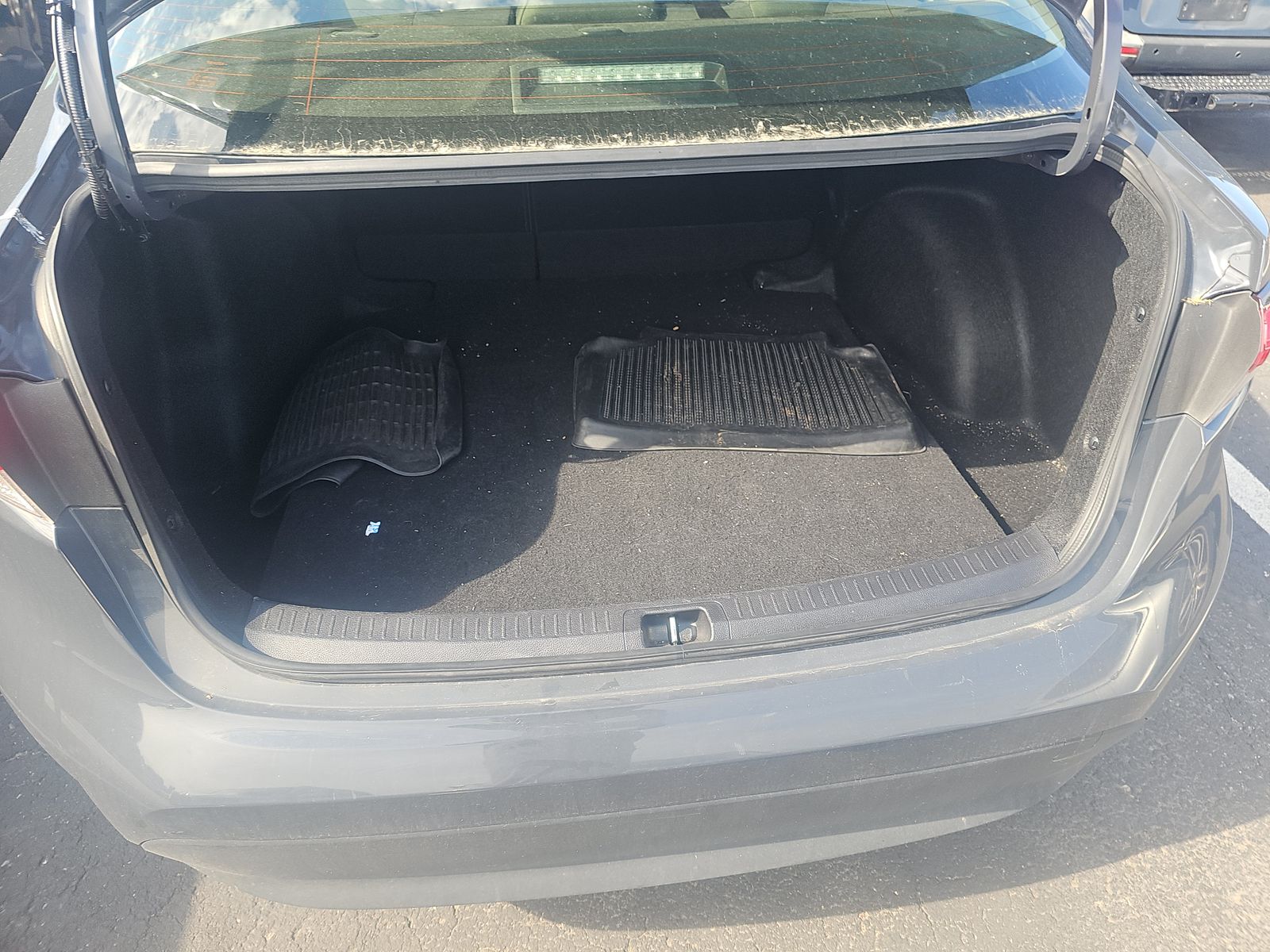 2025 Toyota Corolla Hybrid LE FWD