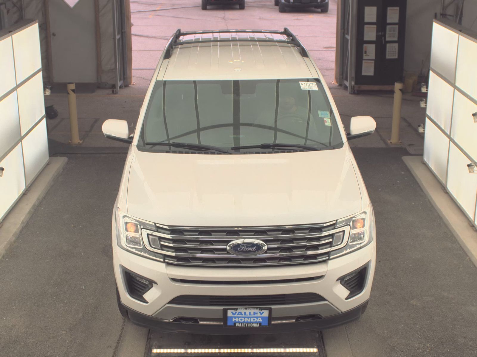 FORD EXPEDITION - 3