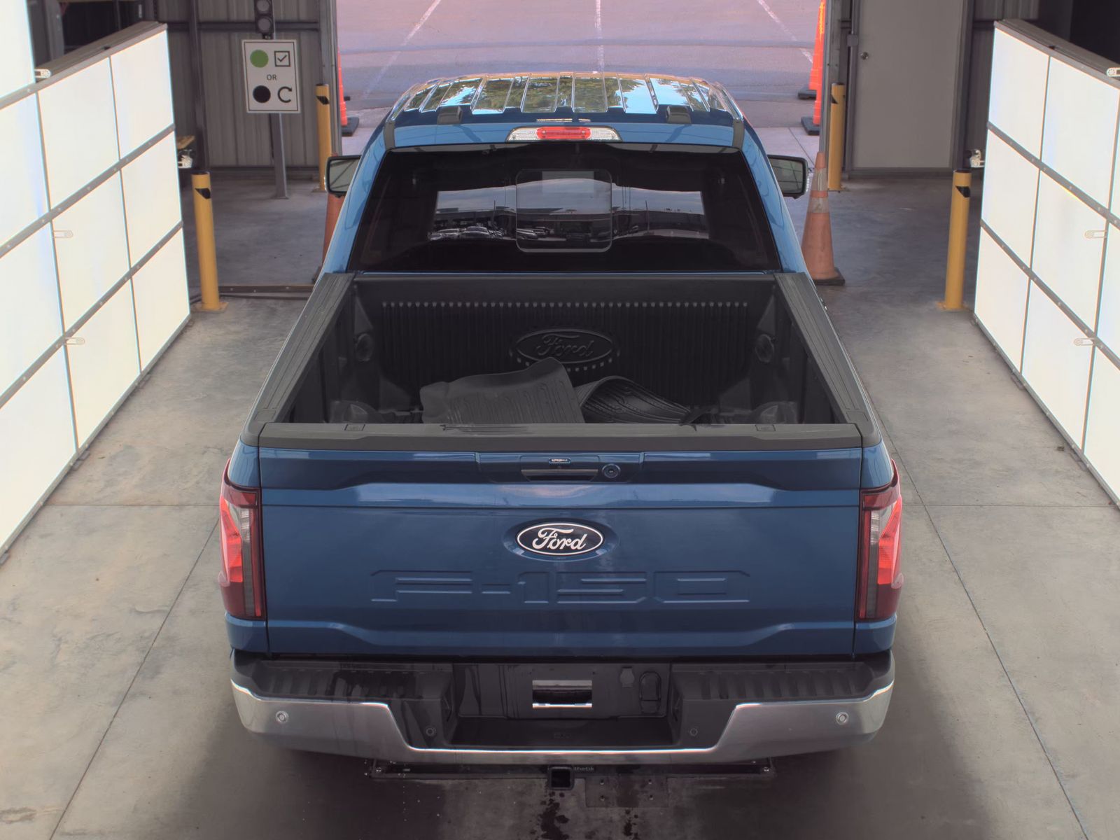 FORD F-150 - 7