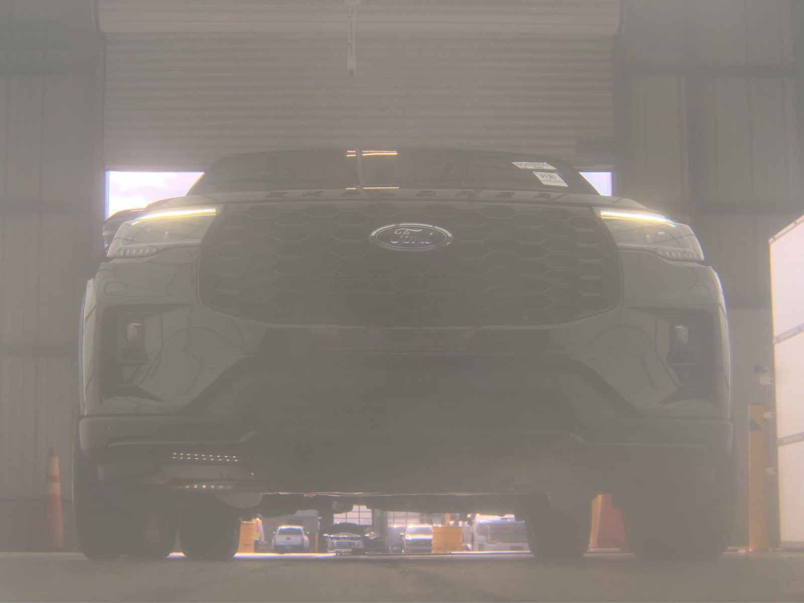FORD EXPLORER - 4
