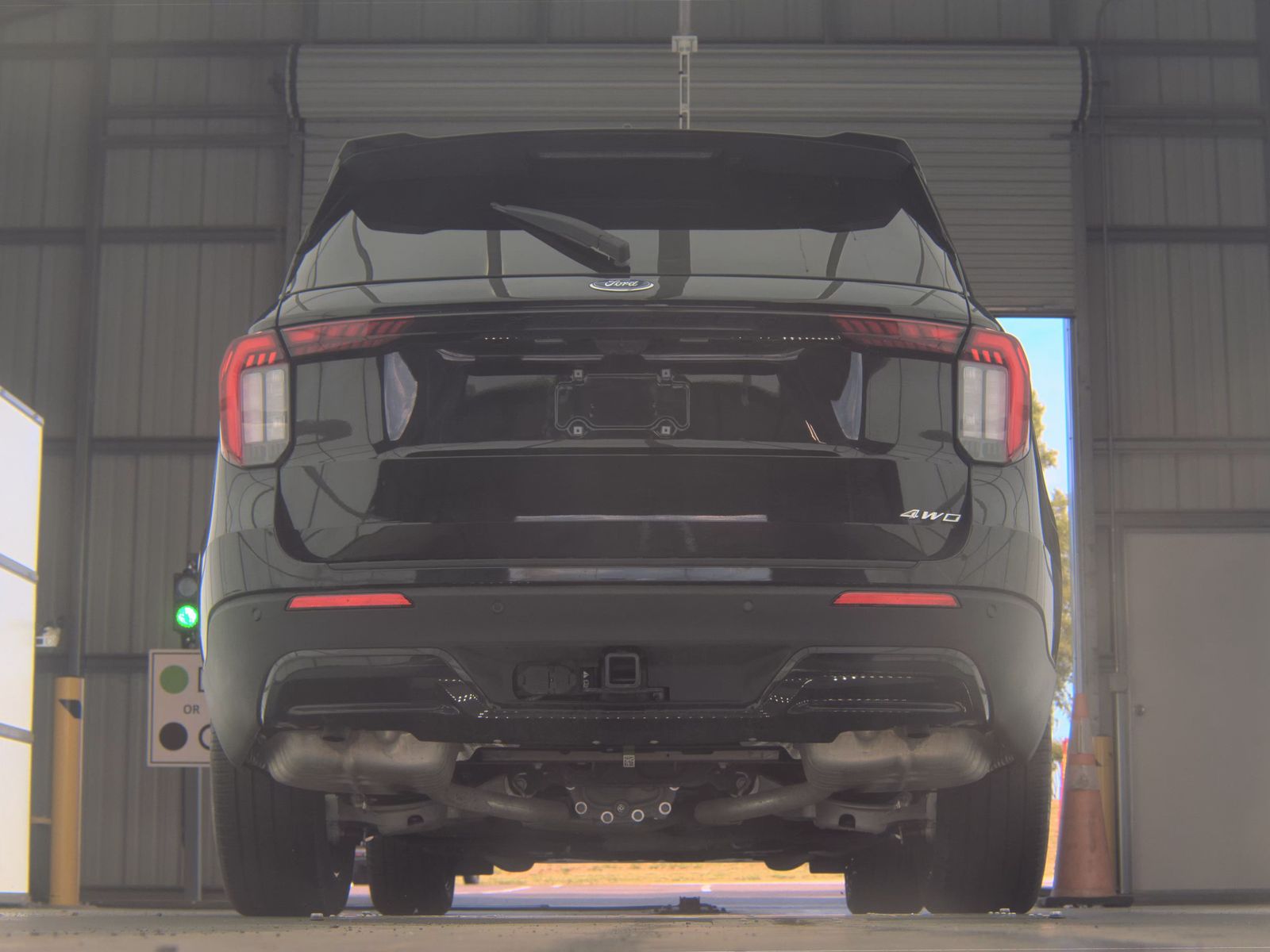 FORD EXPLORER - 8