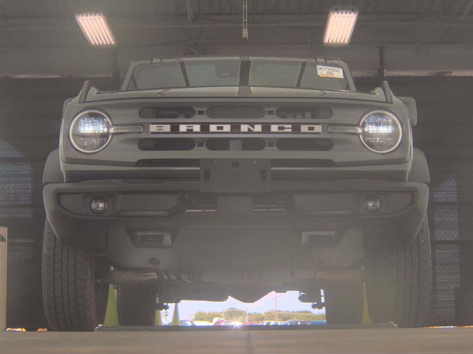 FORD BRONCO - 4