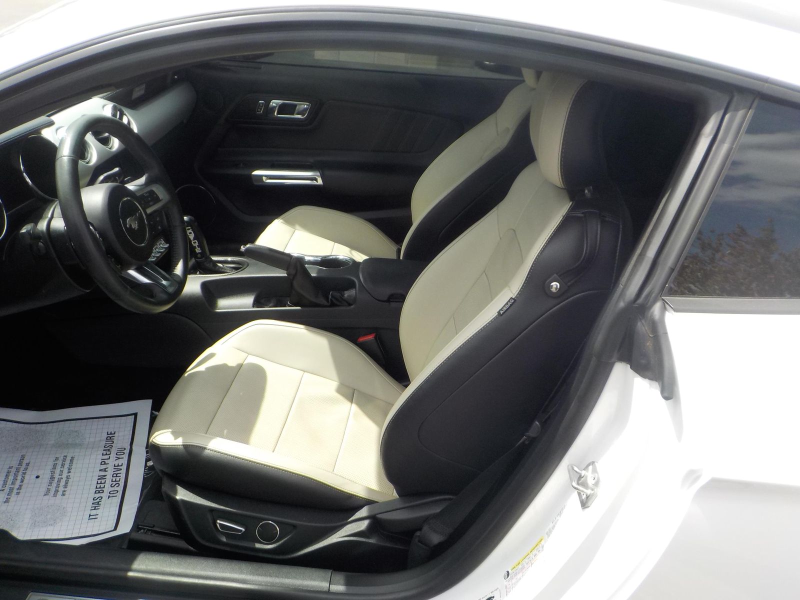 FORD MUSTANG - 5