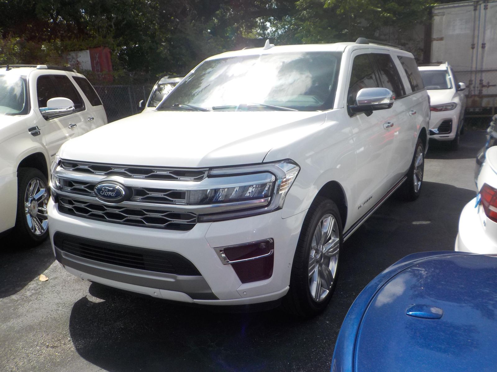 FORD EXPEDITION MAX - 1