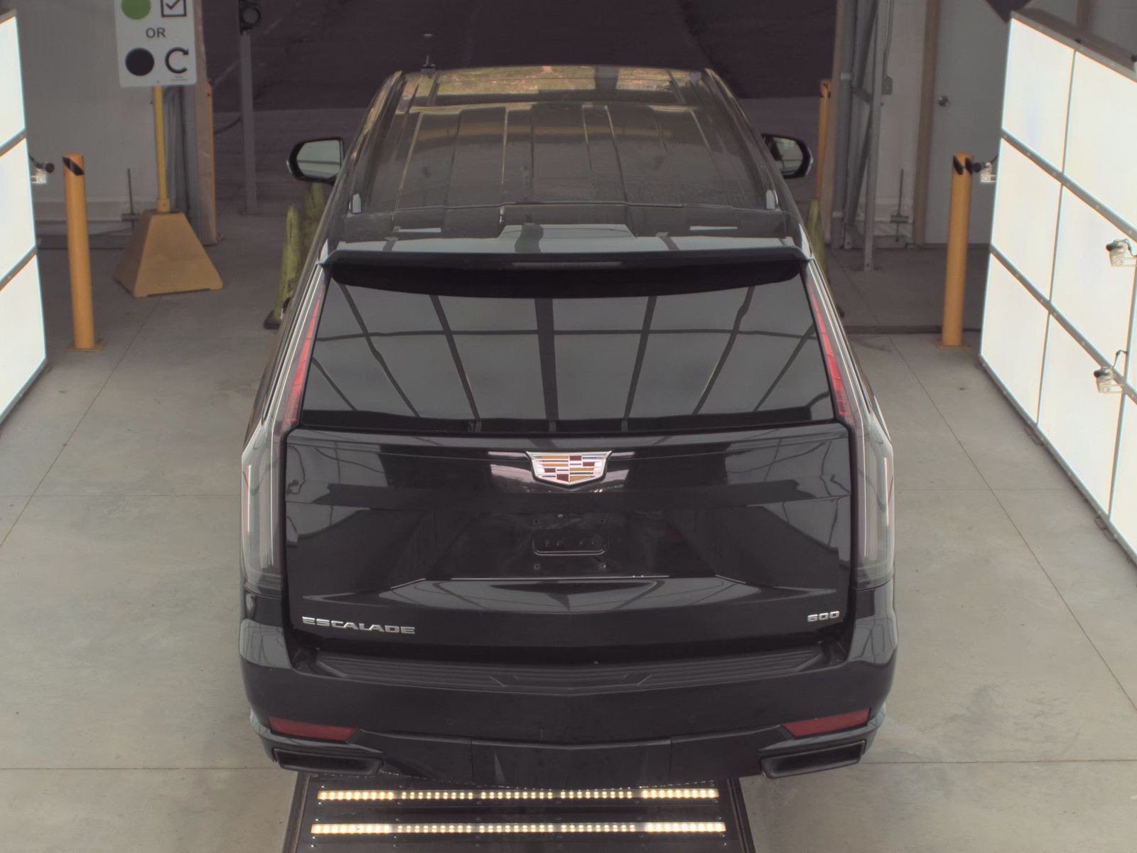 2023 Cadillac Escalade ESV Sport AWD