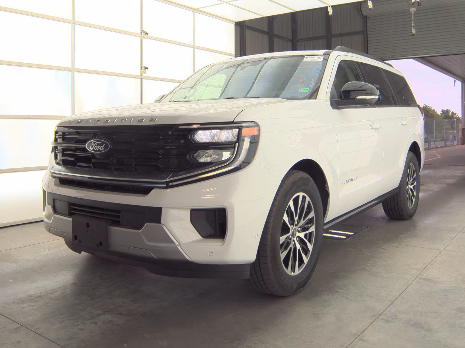 FORD EXPEDITION - 1
