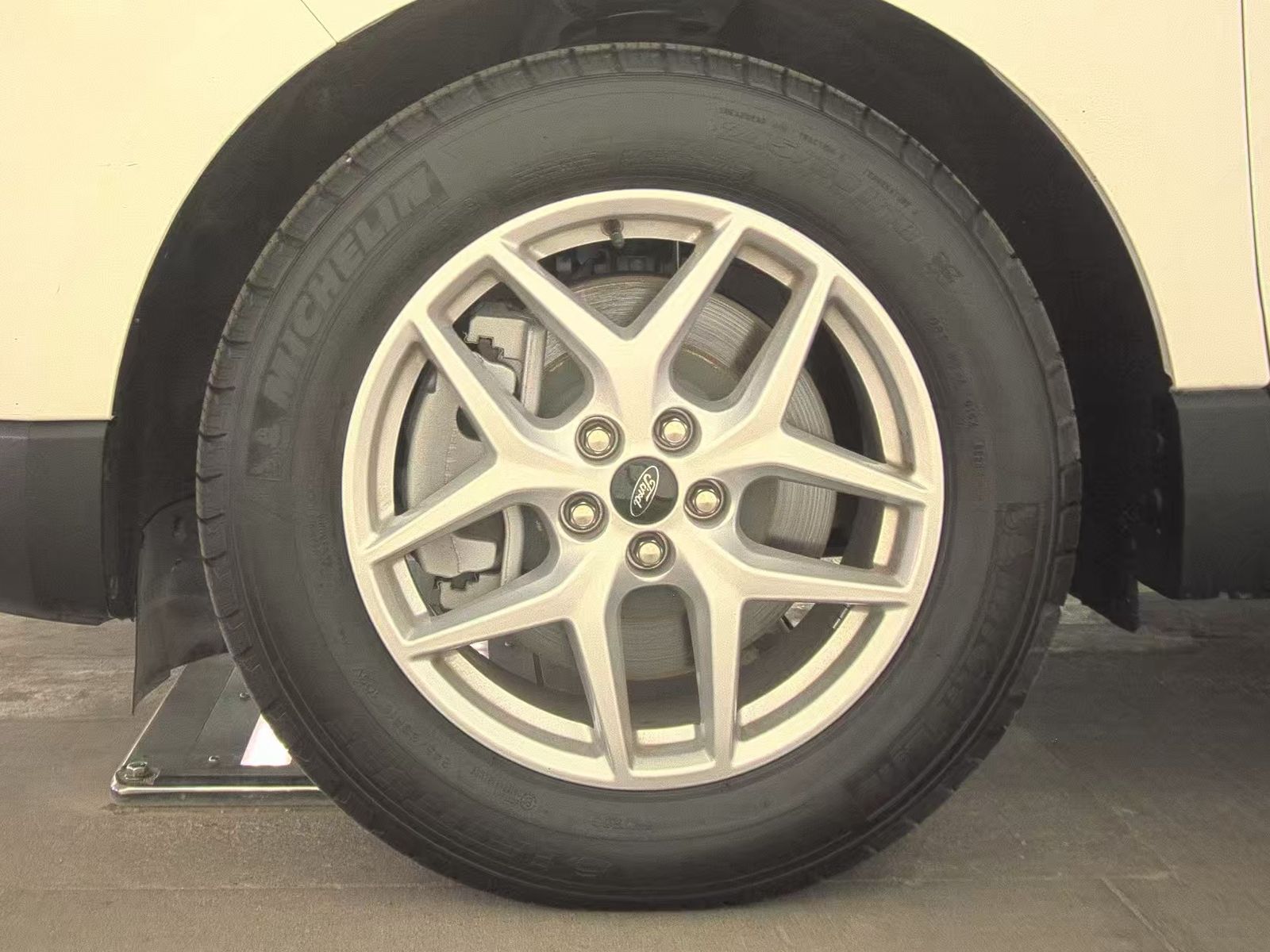 FORD EDGE - 10
