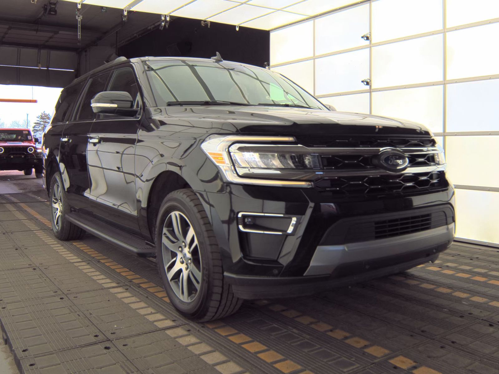 FORD EXPEDITION MAX - 5