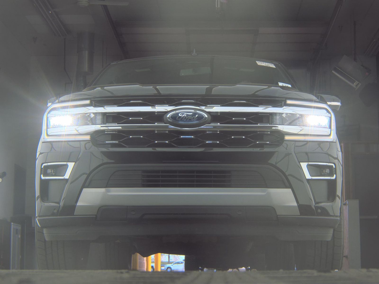 FORD EXPEDITION MAX - 4