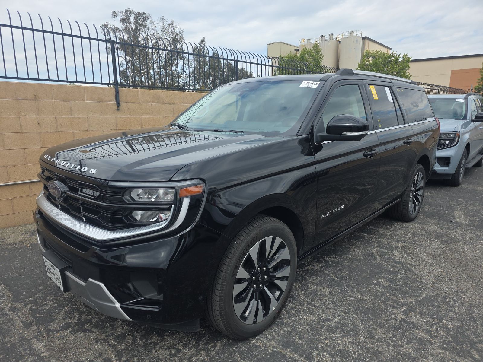 FORD EXPEDITION MAX - 1
