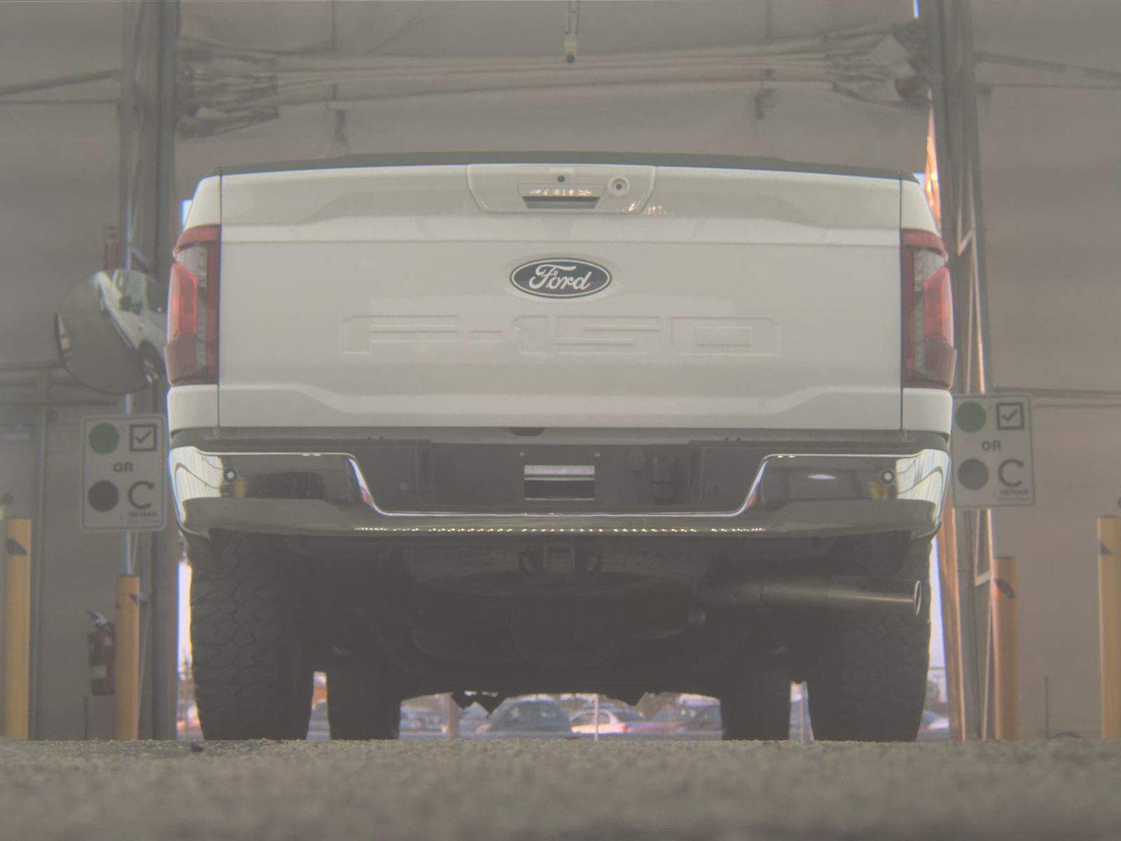 FORD F-150 - 8