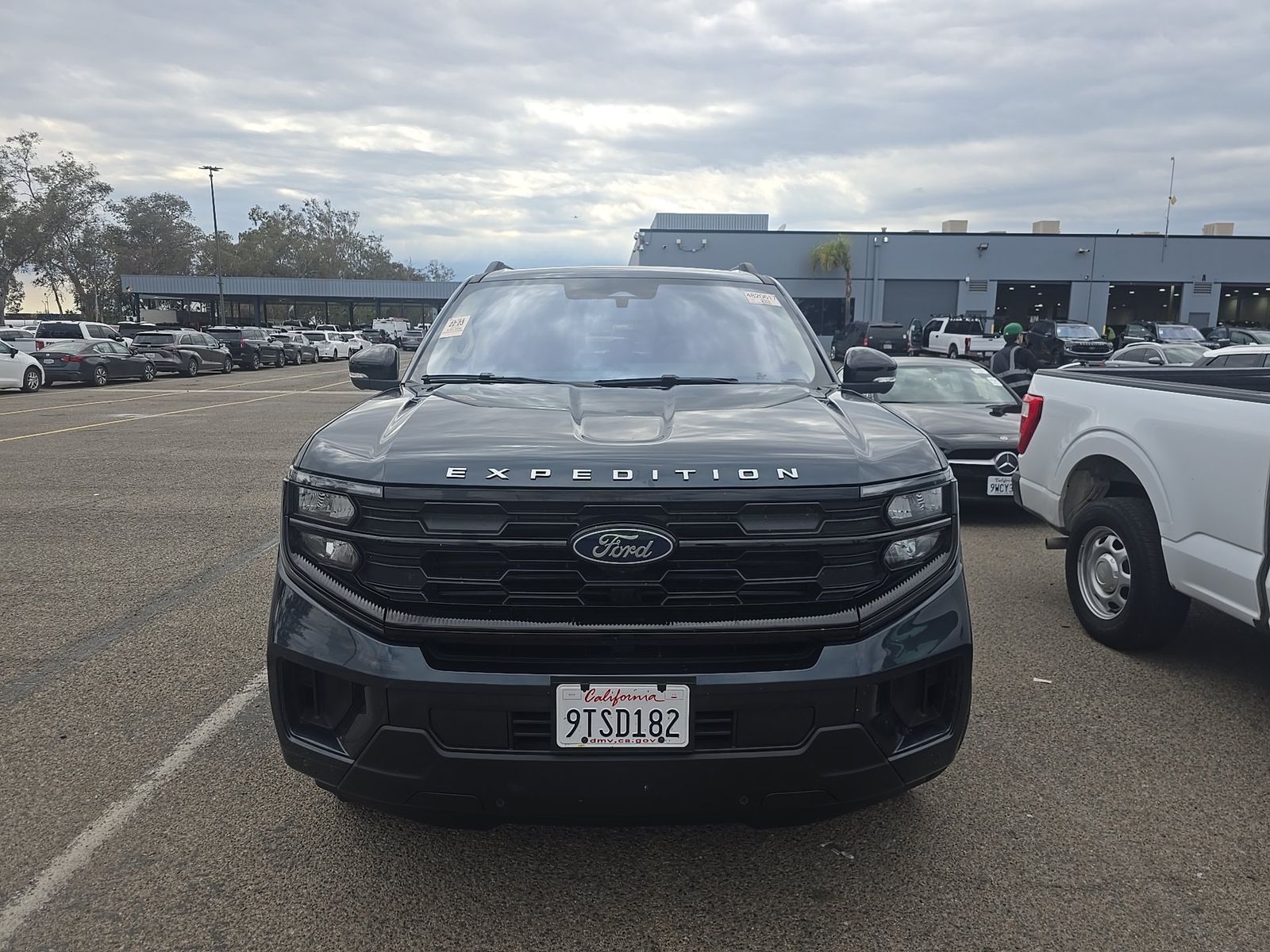 FORD EXPEDITION MAX - 3
