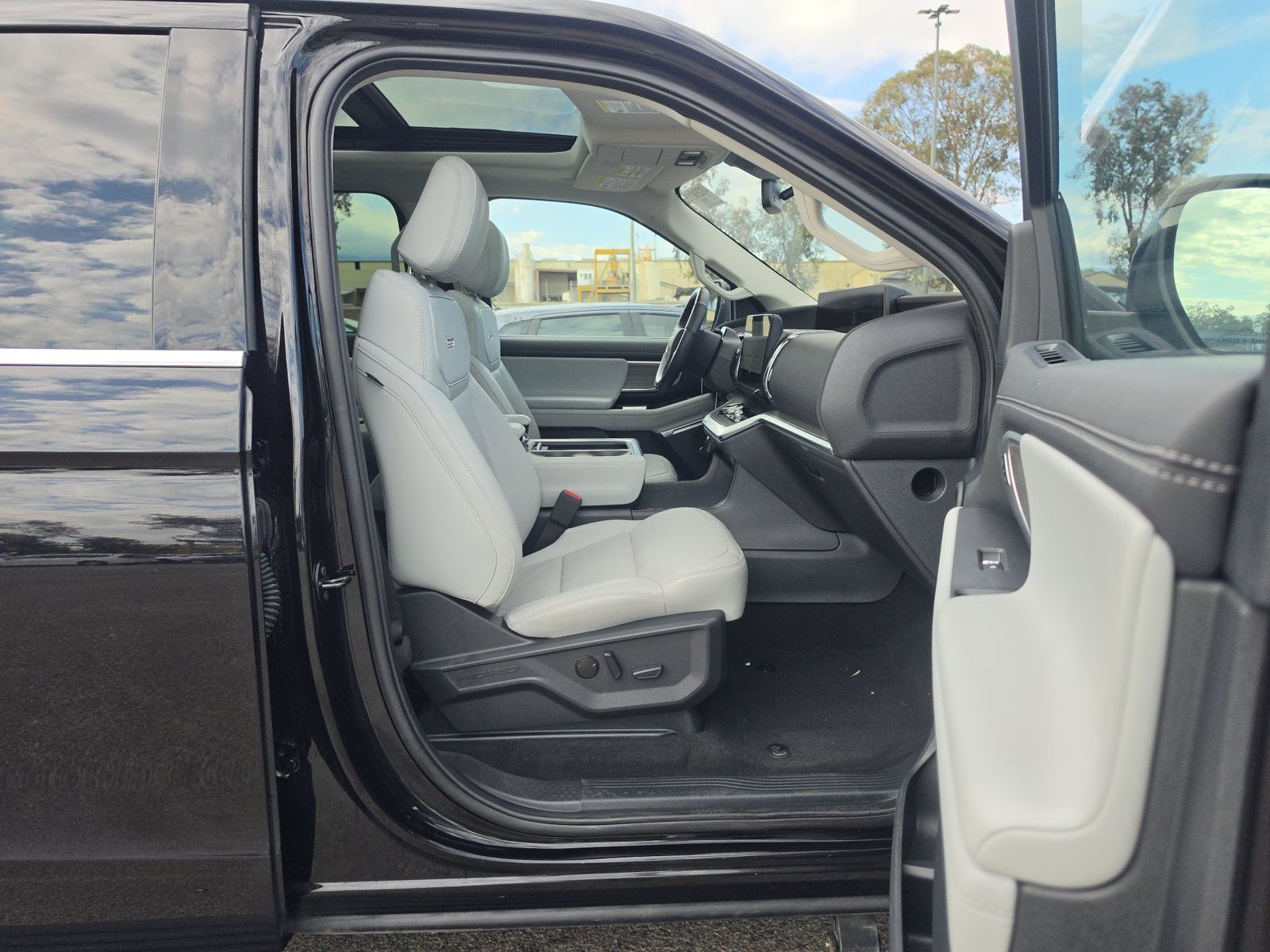 FORD EXPEDITION - 9