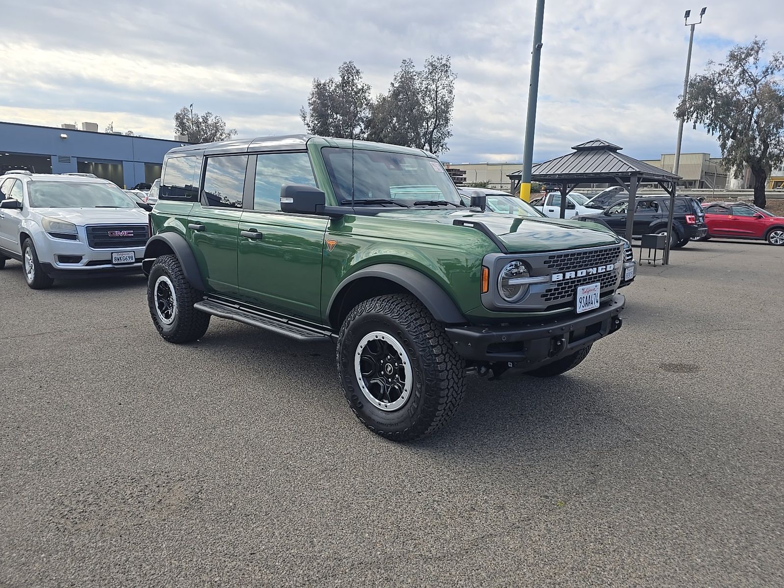 FORD BRONCO - 4