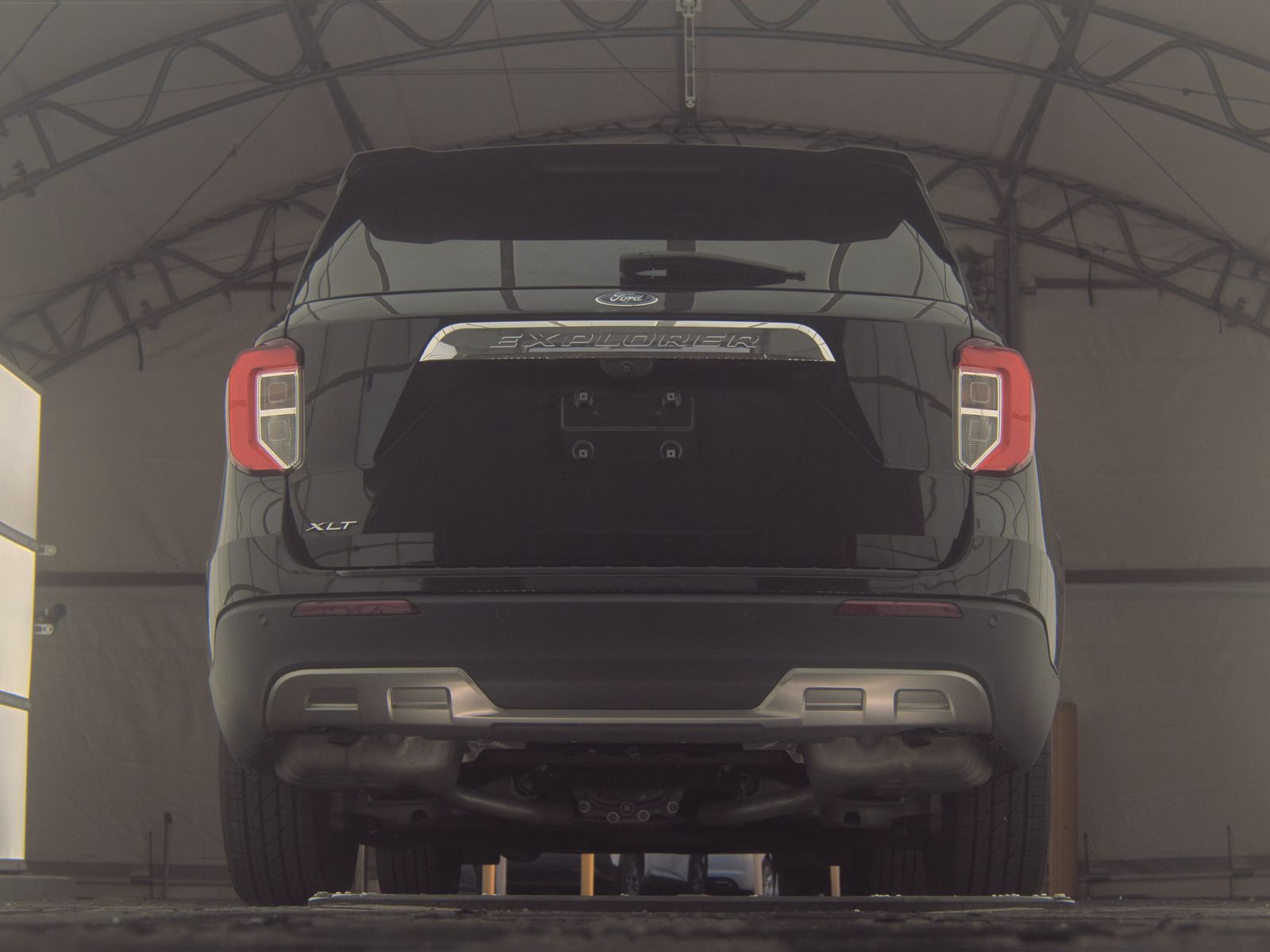 FORD EXPLORER - 8