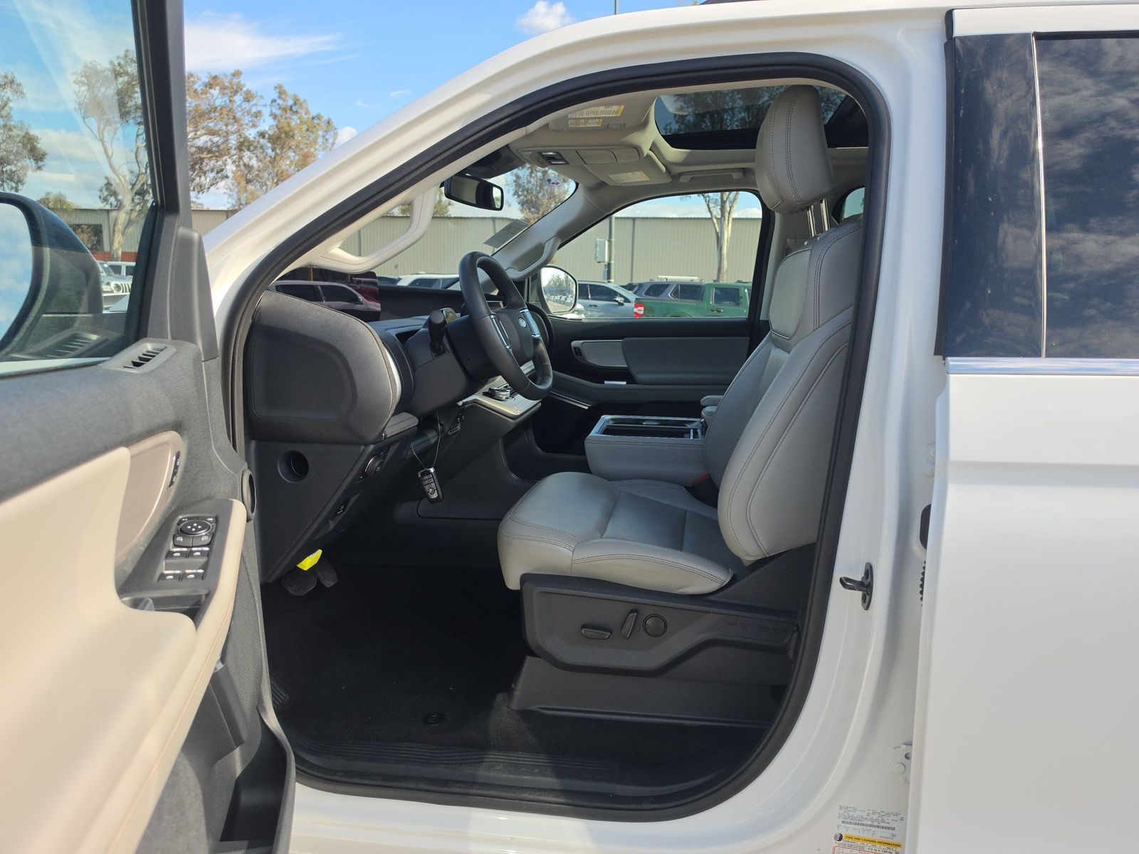 FORD EXPEDITION MAX - 8