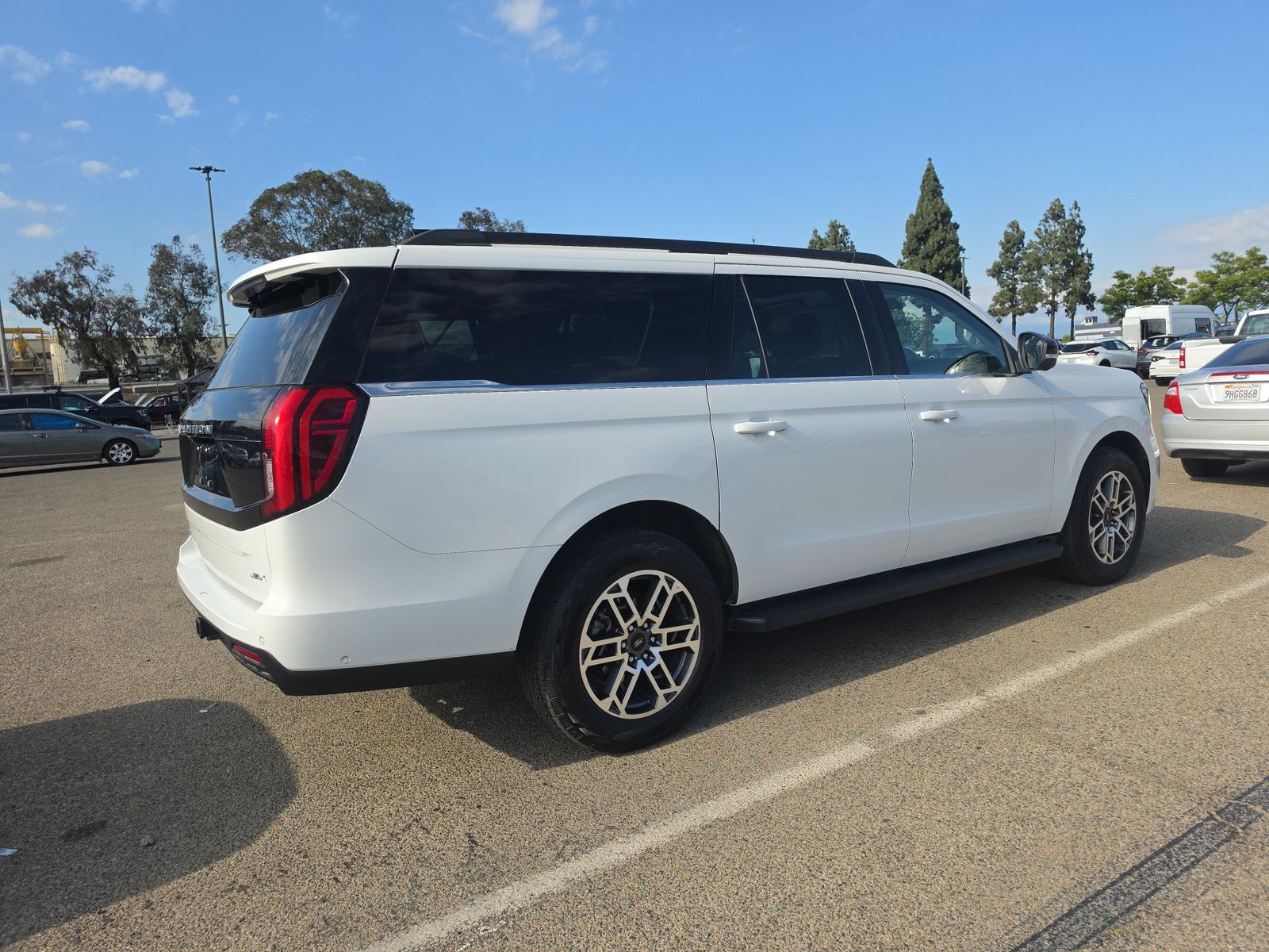 FORD EXPEDITION MAX - 5