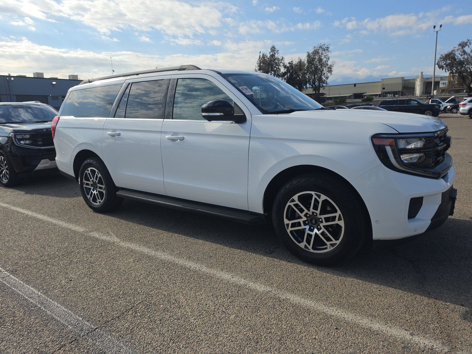 FORD EXPEDITION MAX - 4