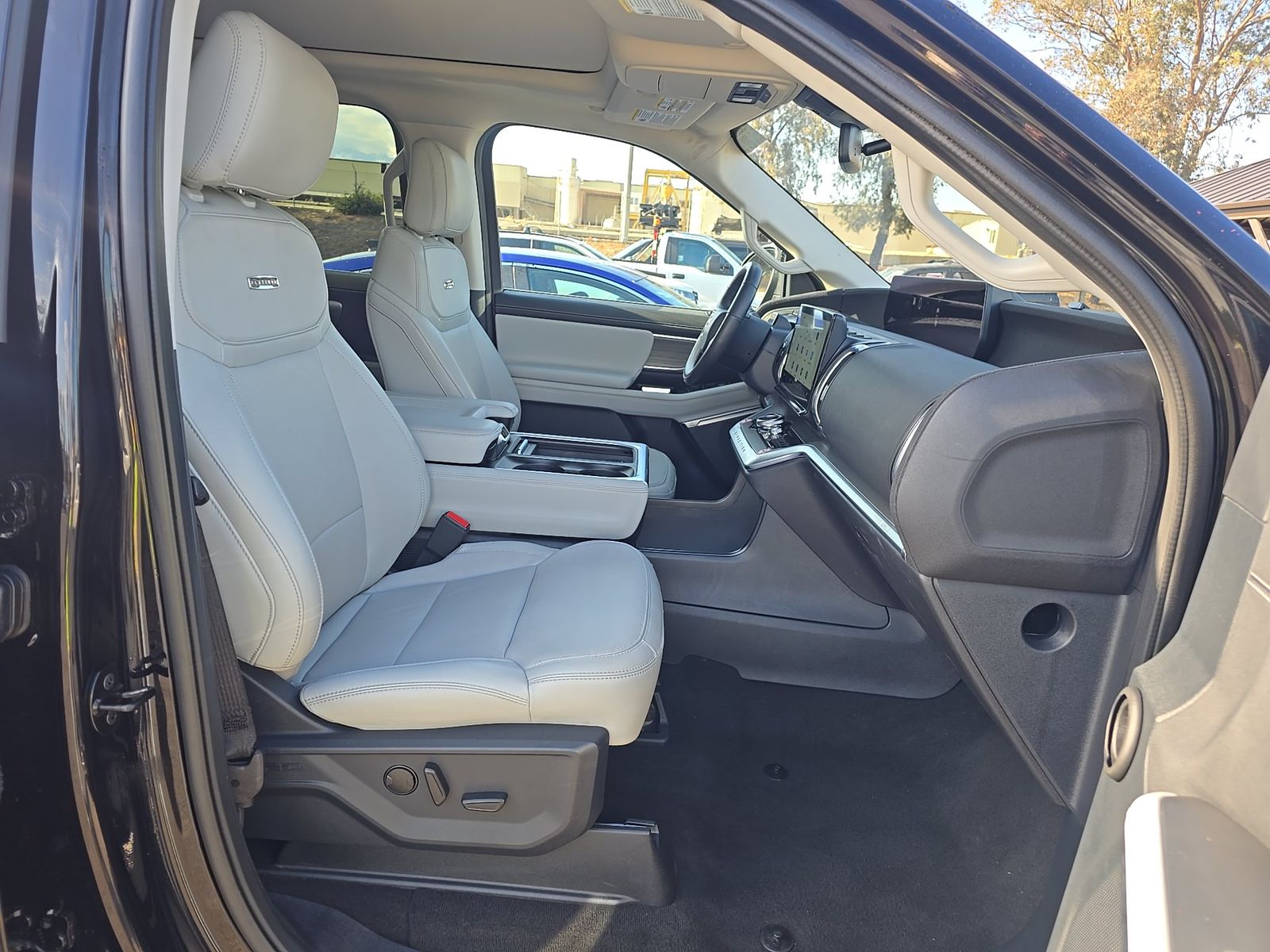 FORD EXPEDITION MAX - 9