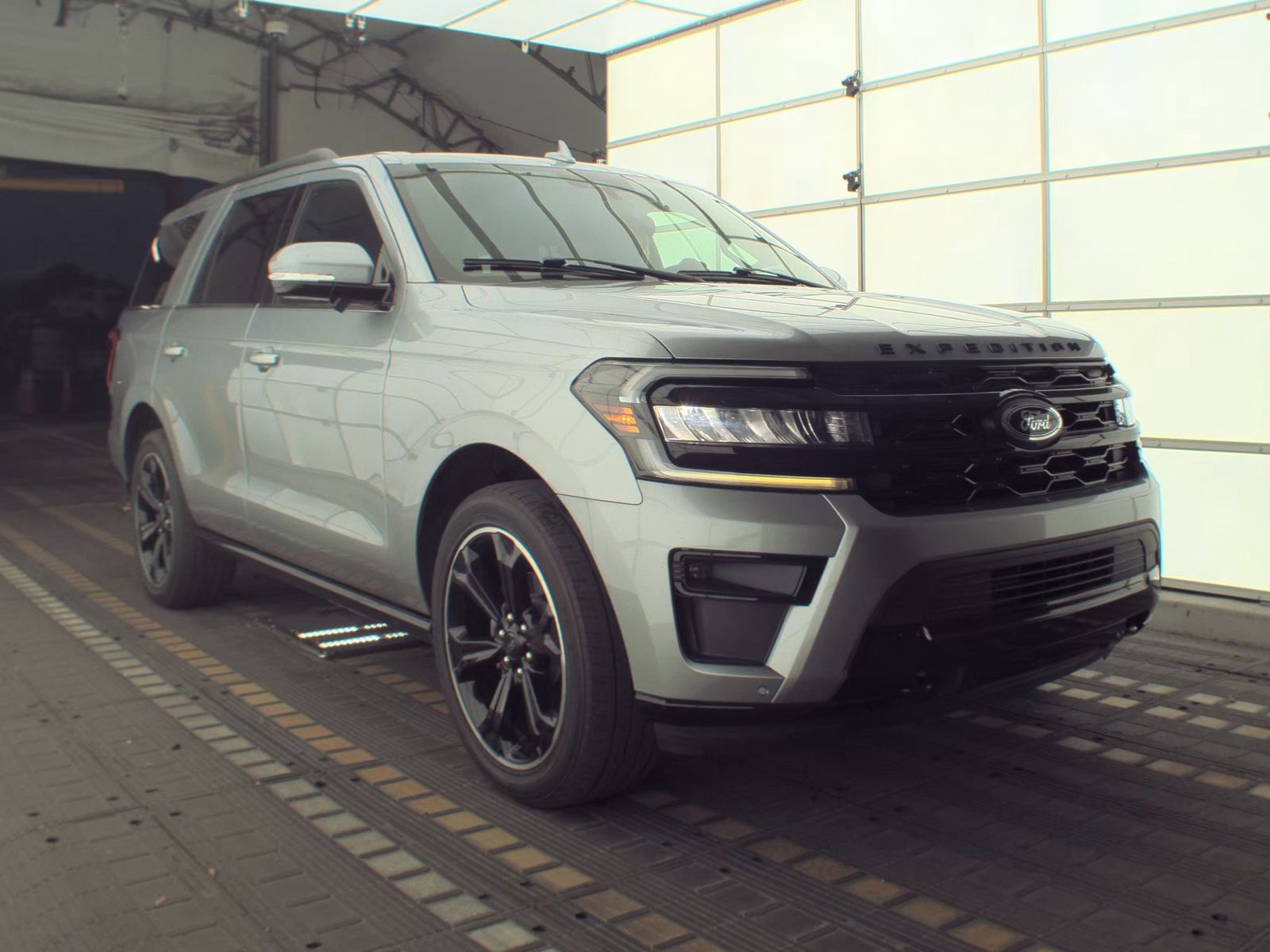 FORD EXPEDITION - 5