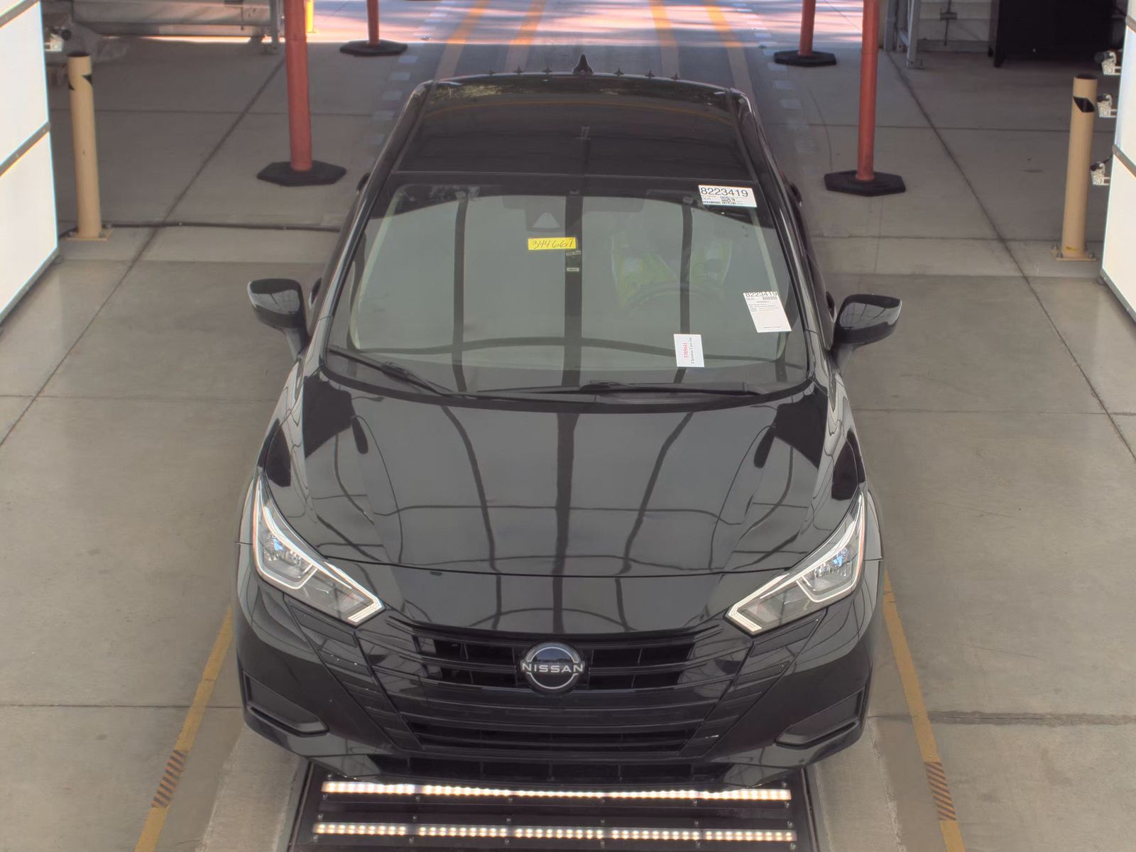 NISSAN VERSA - 3